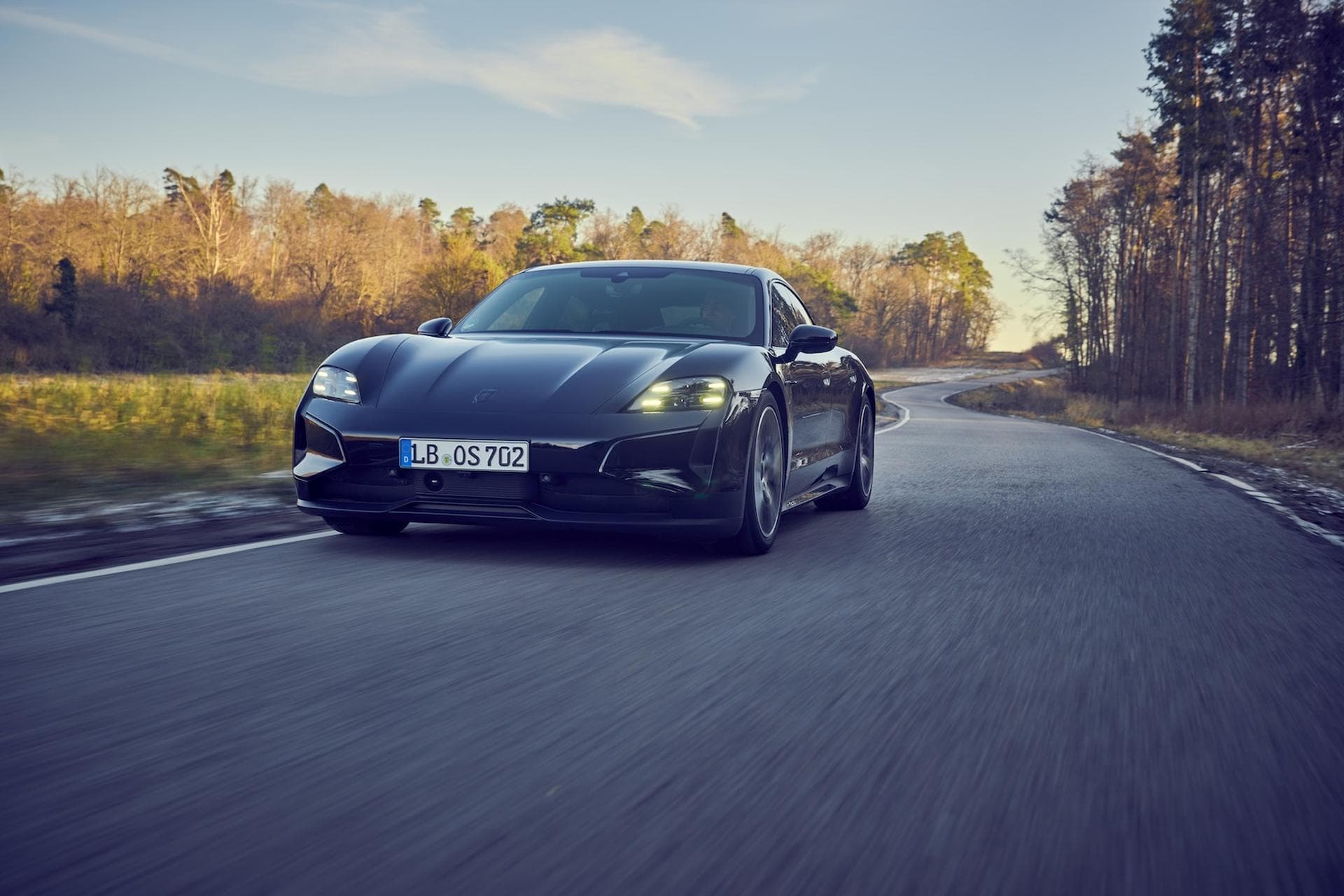 Cover Image for Porsche Taycan: Alle Fakten zur 2024er Neuauflage