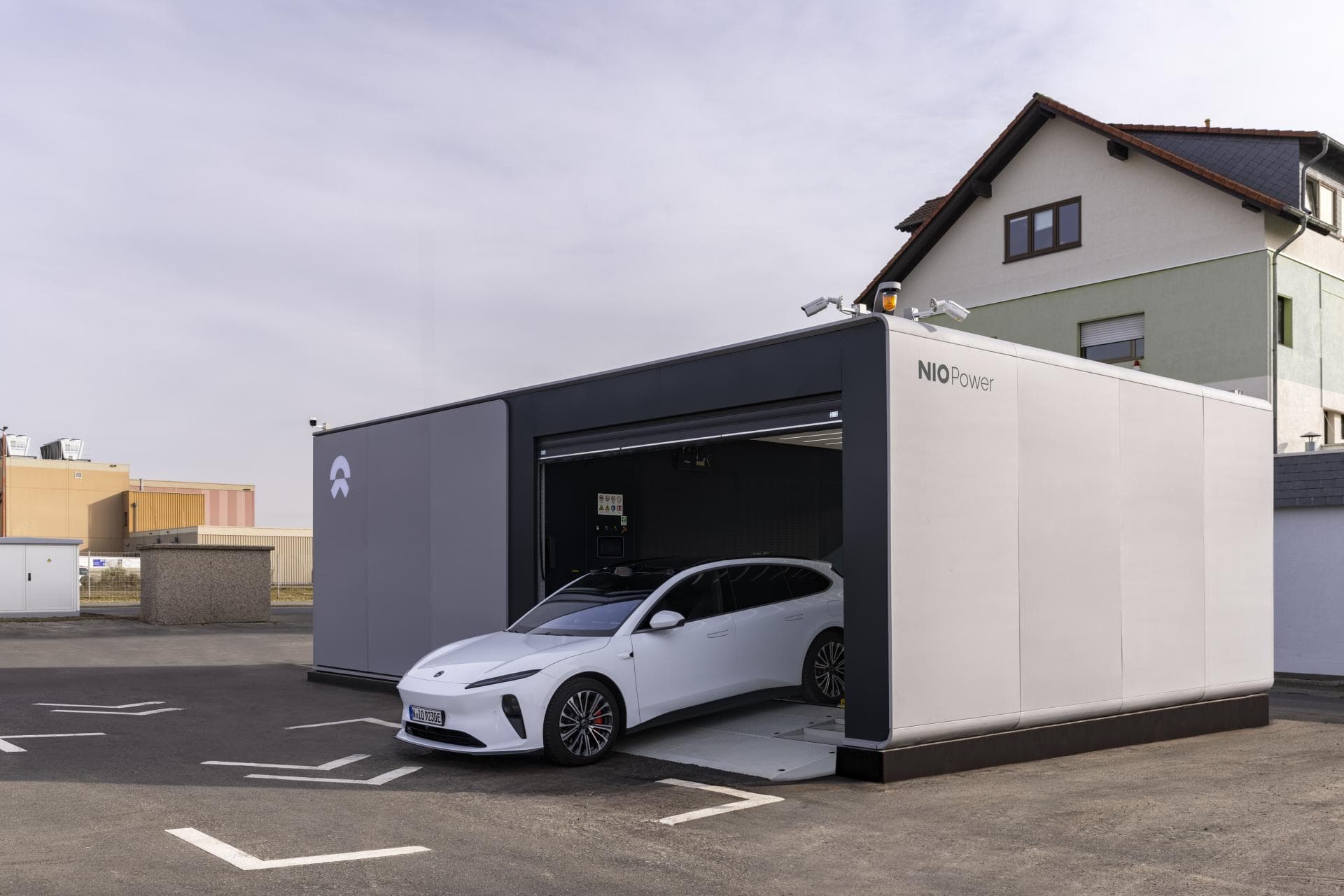 Cover Image for Nios Batteriewechselstationen stabilisieren das Stromnetz
