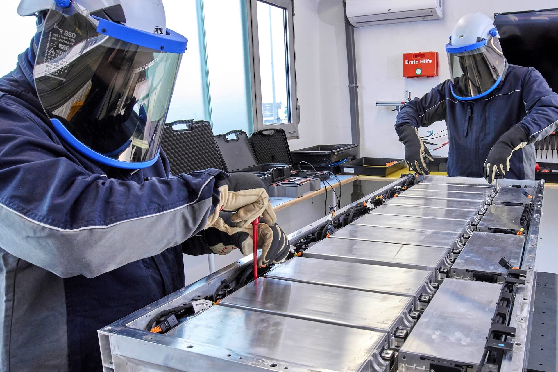 Cover Image for MAN baut Batterie-Reparaturzentren in ganz Europa auf