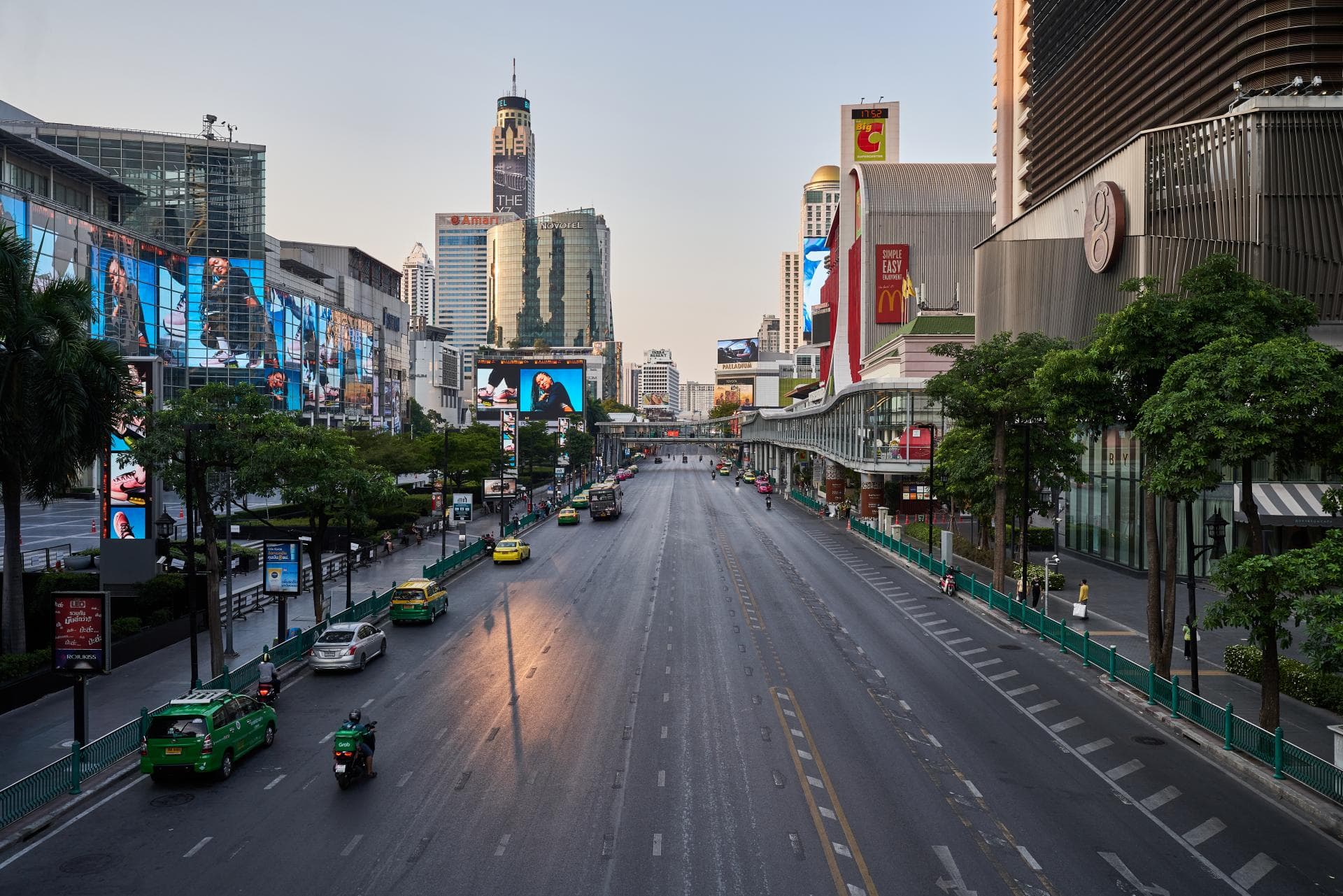 Cover Image for Thailand lockt E-Auto-Hersteller mit Steuervorteilen