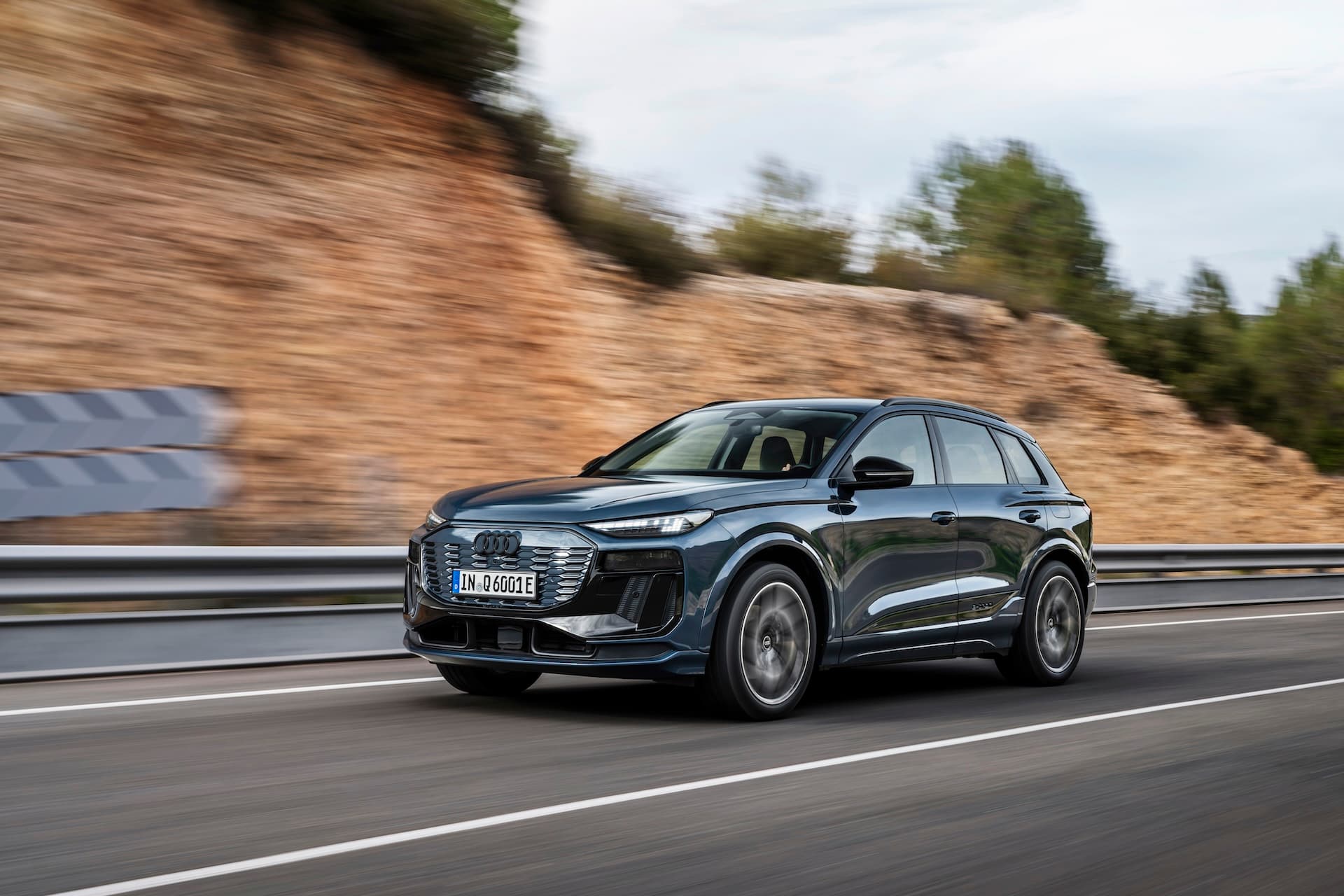 Cover Image for Audi stellt Variante des Q6 e-tron mit 641 km Reichweite vor
