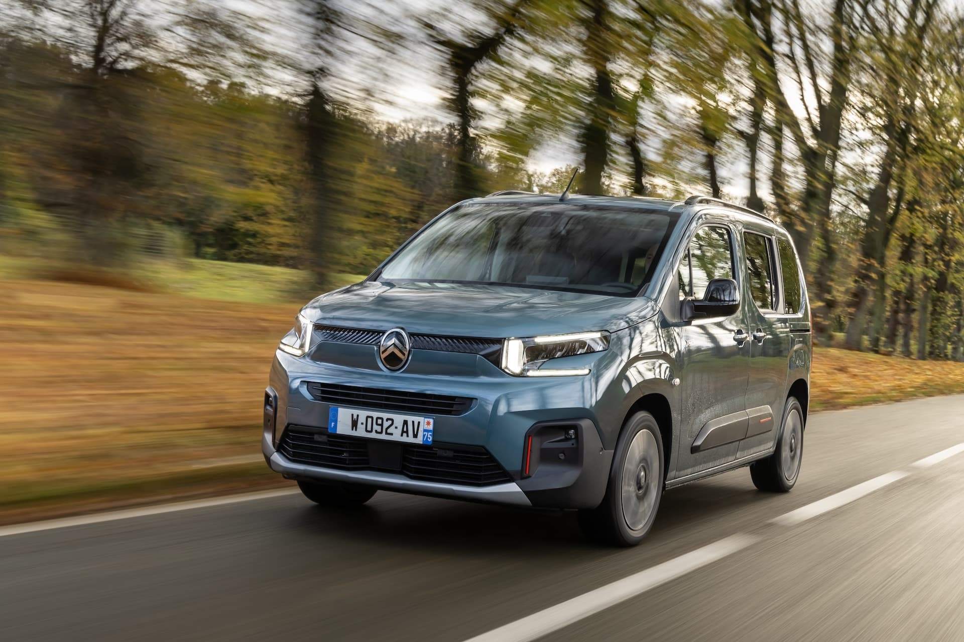 Cover Image for Citroën macht den neuen ë-Berlingo fast 4000 Euro günstiger