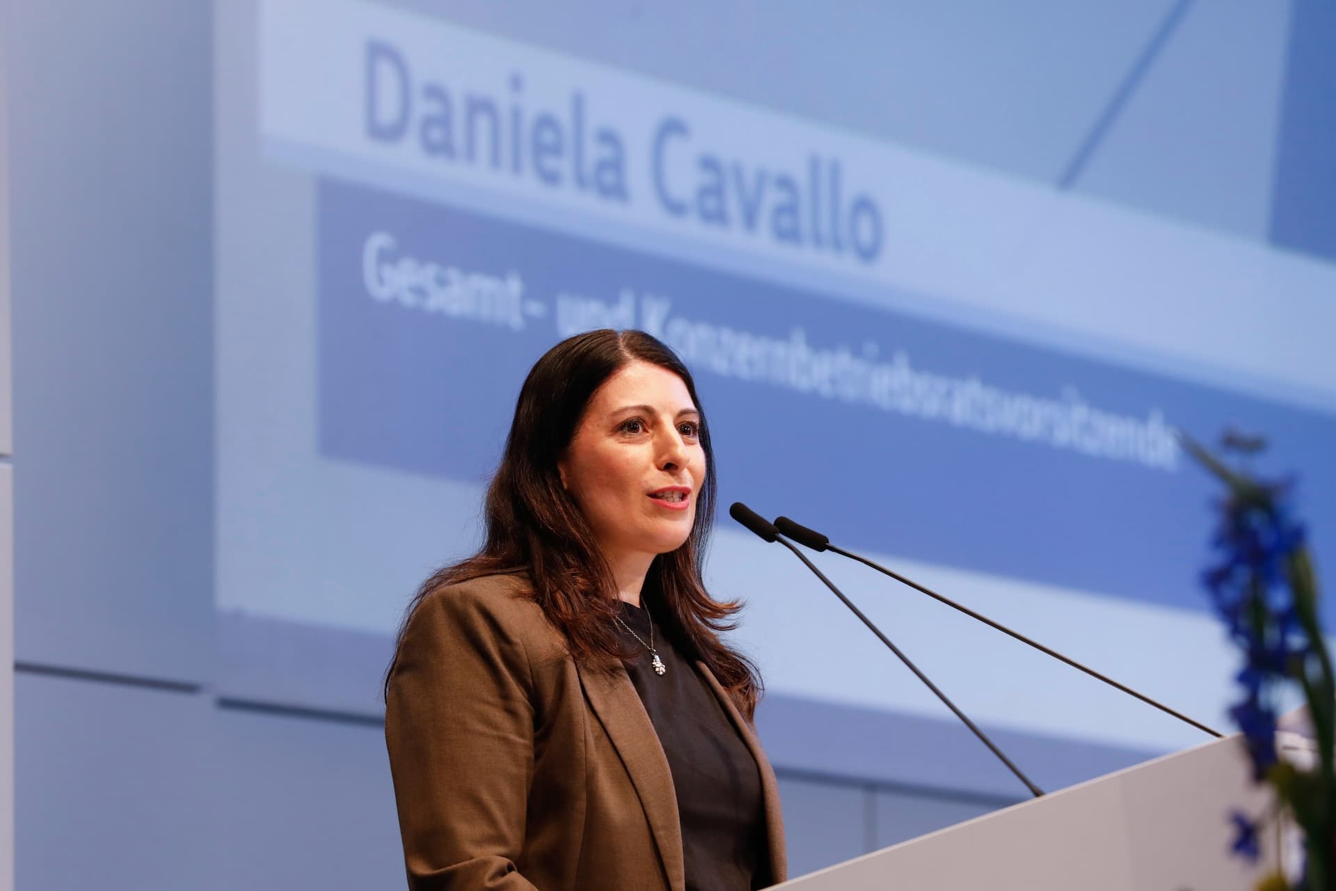 Cover Image for VW-Betriebsratschefin Cavallo: „Uns fehlen Angebote im Einstiegssegment“