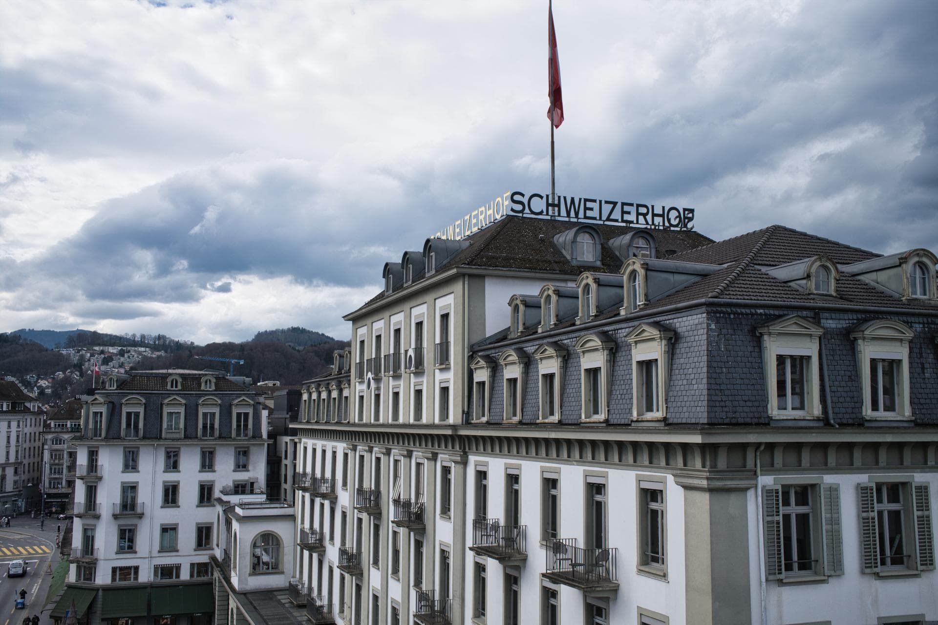 Cover Image for Schweizerhof Luzern: Zwischen Luxus und Nachhaltigkeit