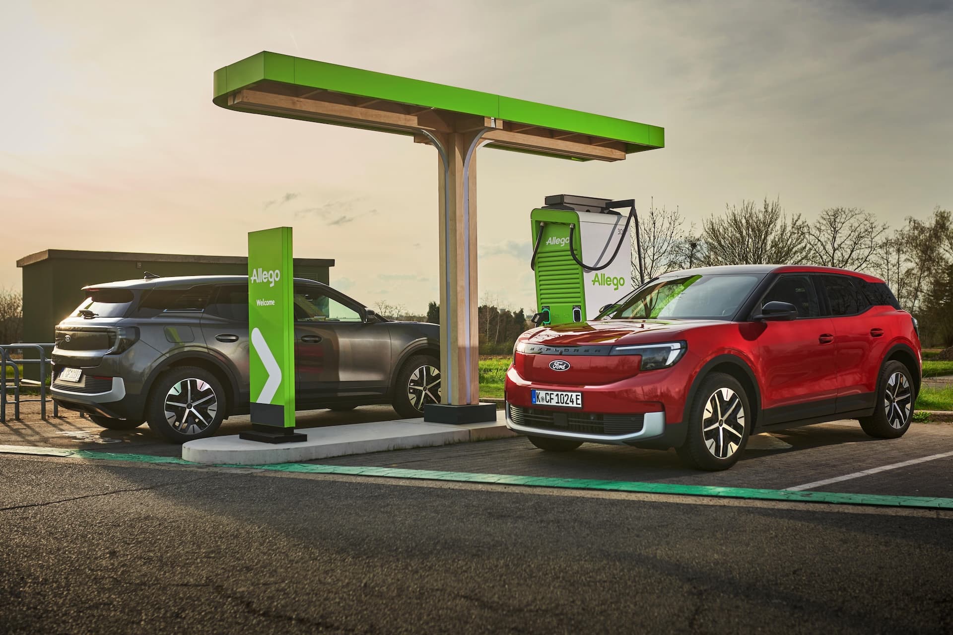 Cover Image for Allego stattet Ford-Händler mit Schnellladeinfrastruktur aus