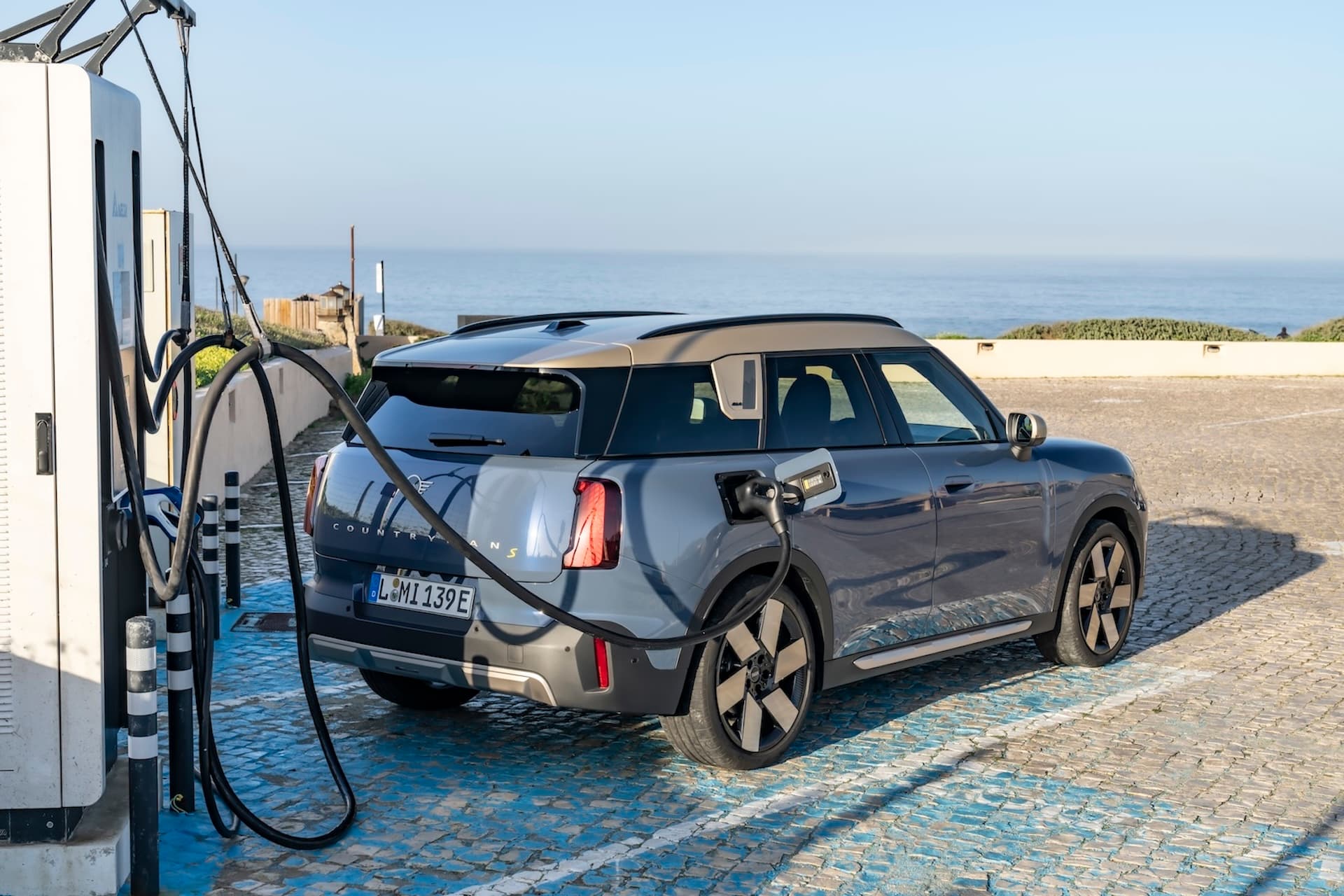 Cover Image for TU-Forscher Lienkamp über E-Autos: „2027 erwarten wir Kostenparität beim Verkaufspreis“