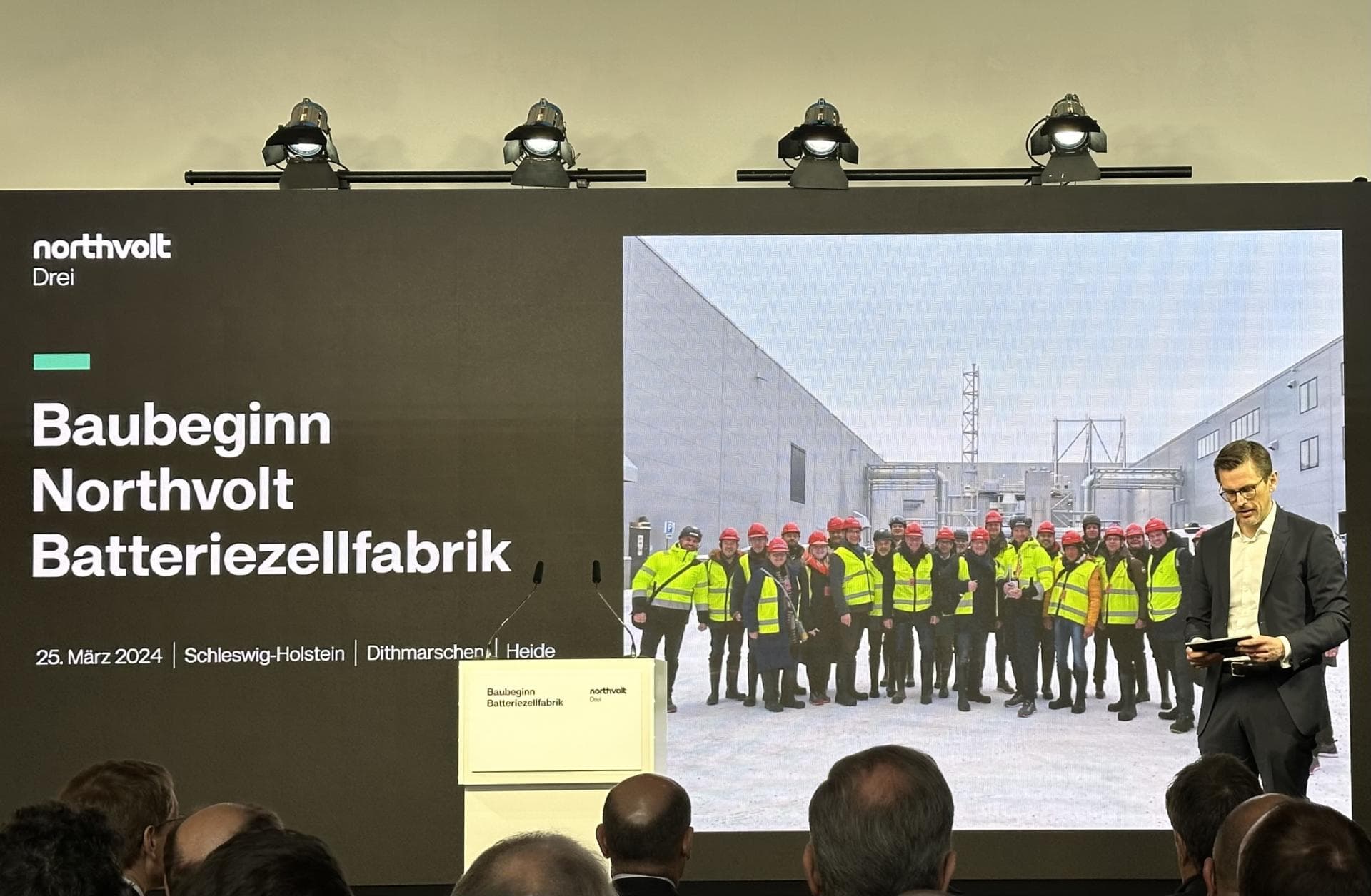 Cover Image for Spatenstich für Northvolt Batteriezellfabrik in Heide