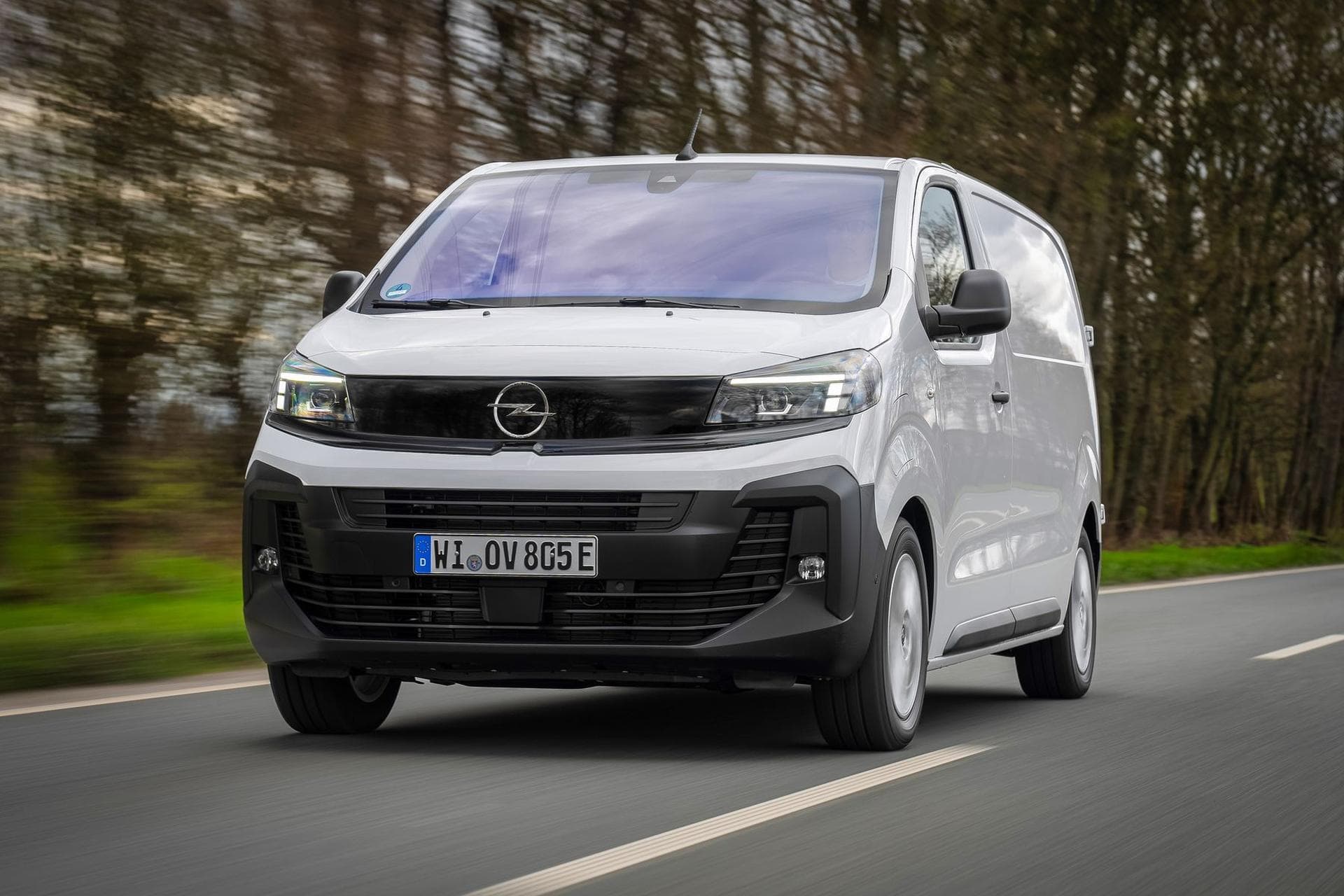 Cover Image for Opel Vivaro Electric: Fahrbericht des E-Transporter