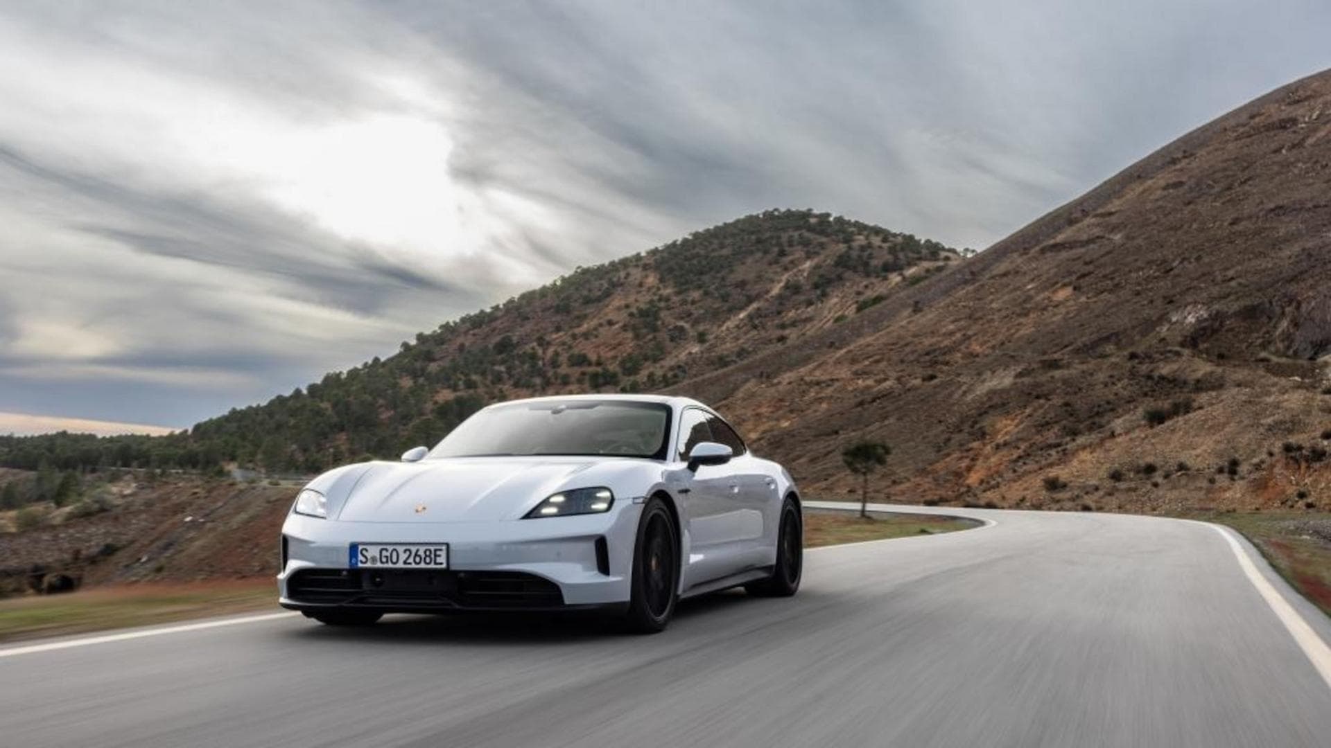 Cover Image for Porsche Taycan 4S: So fährt sich der Neue