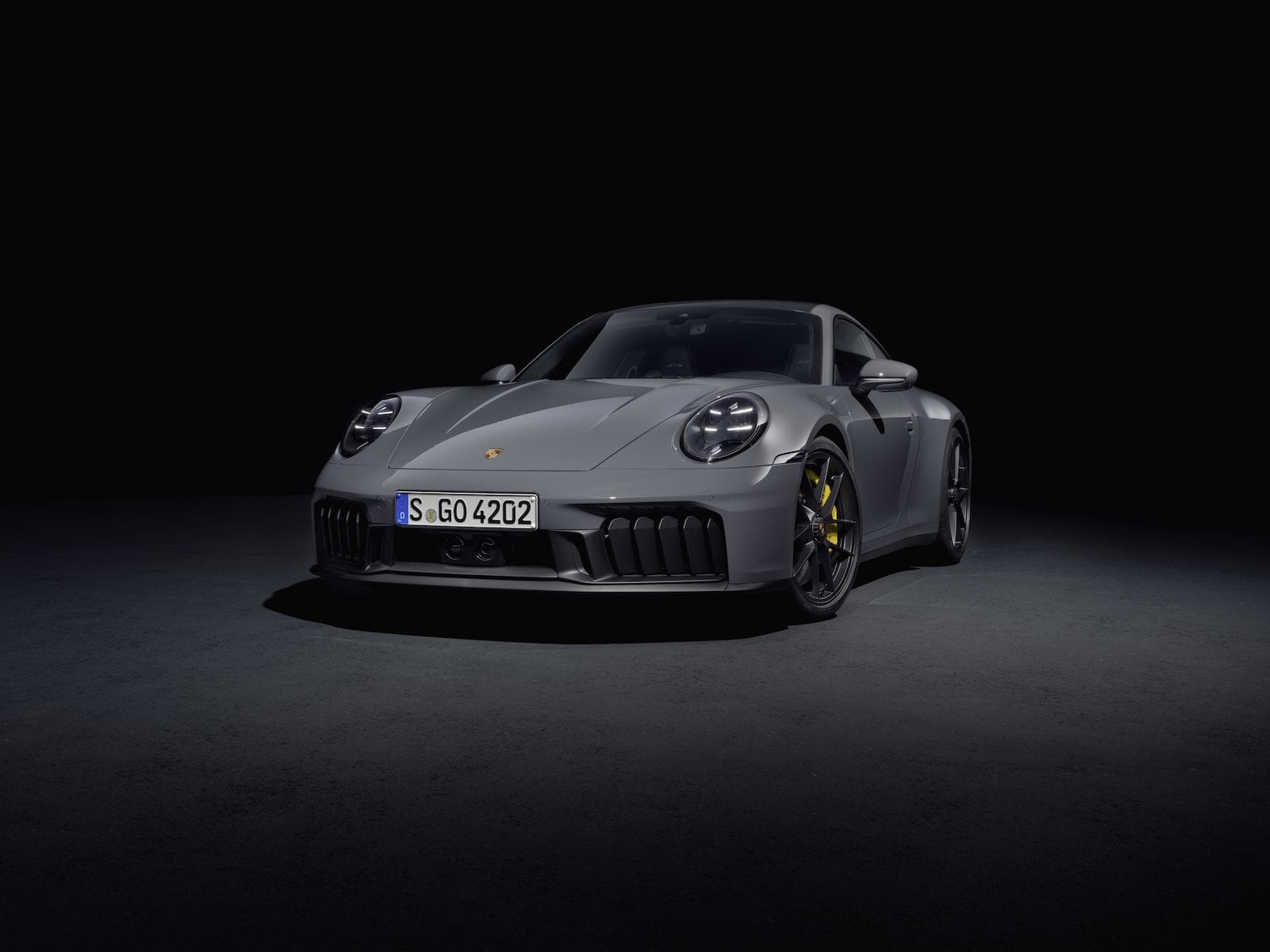 Cover Image for Porsche 911 T-Hybrid: Zwischenstufe auf dem Weg zum E-Auto