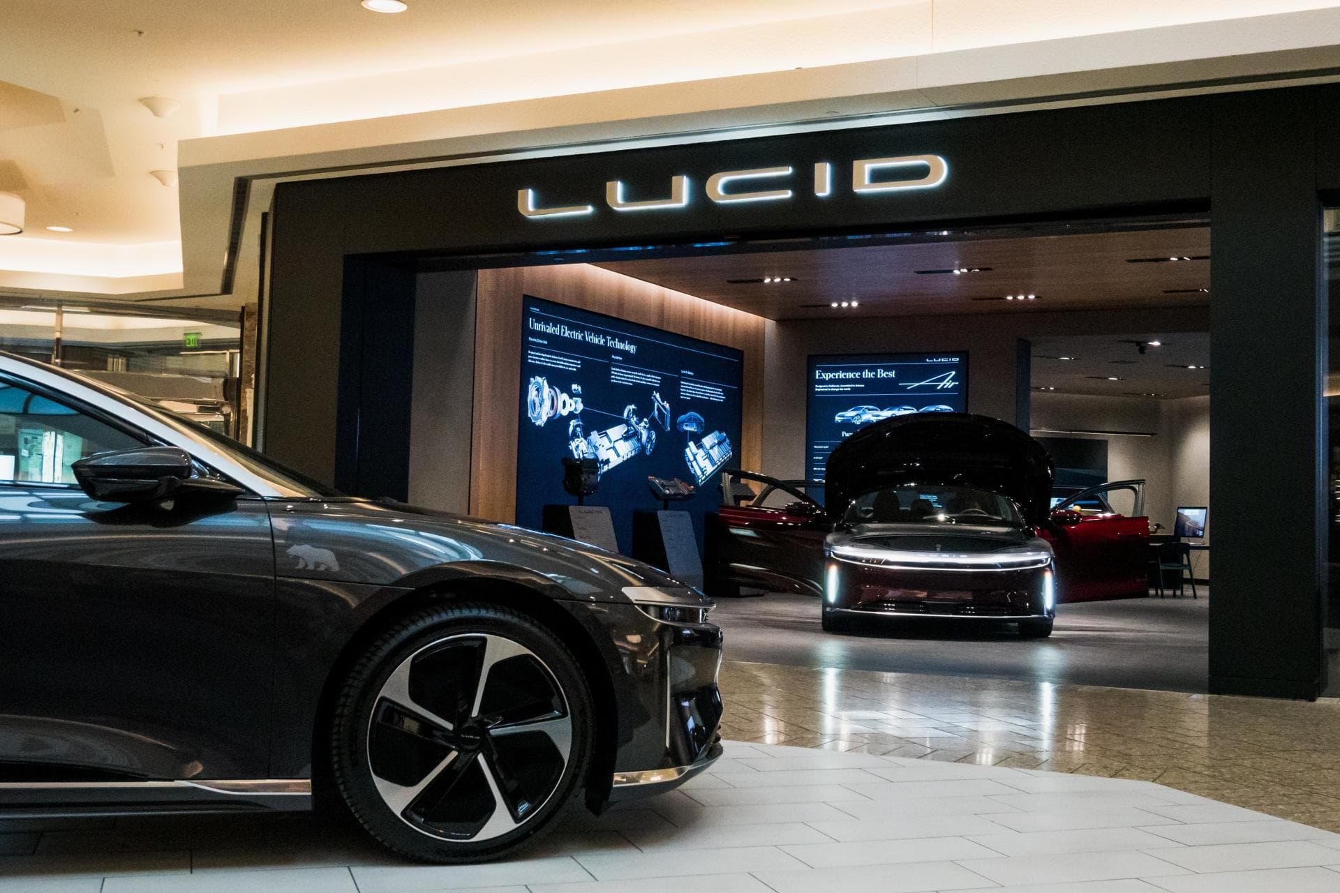 Cover Image for Lucid Motors kündigt Entlassungen an