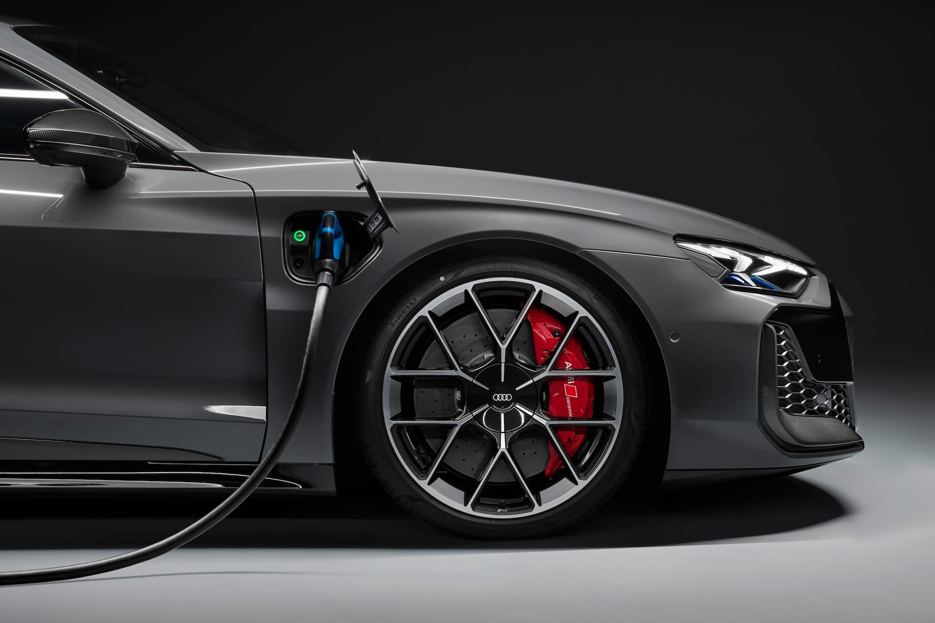 Cover Image for Audi: Verbrenner weiter rückläufig, E-Autos im Plus