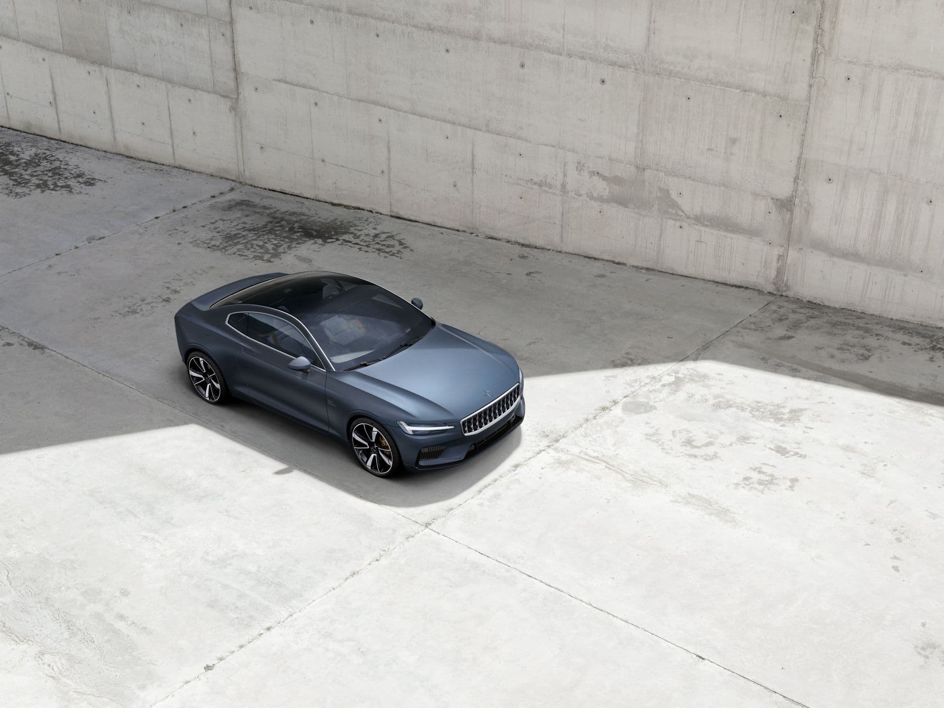 Cover Image for Polestar: Trotz Marktdruck kein zurück zum Plug-in-Hybrid