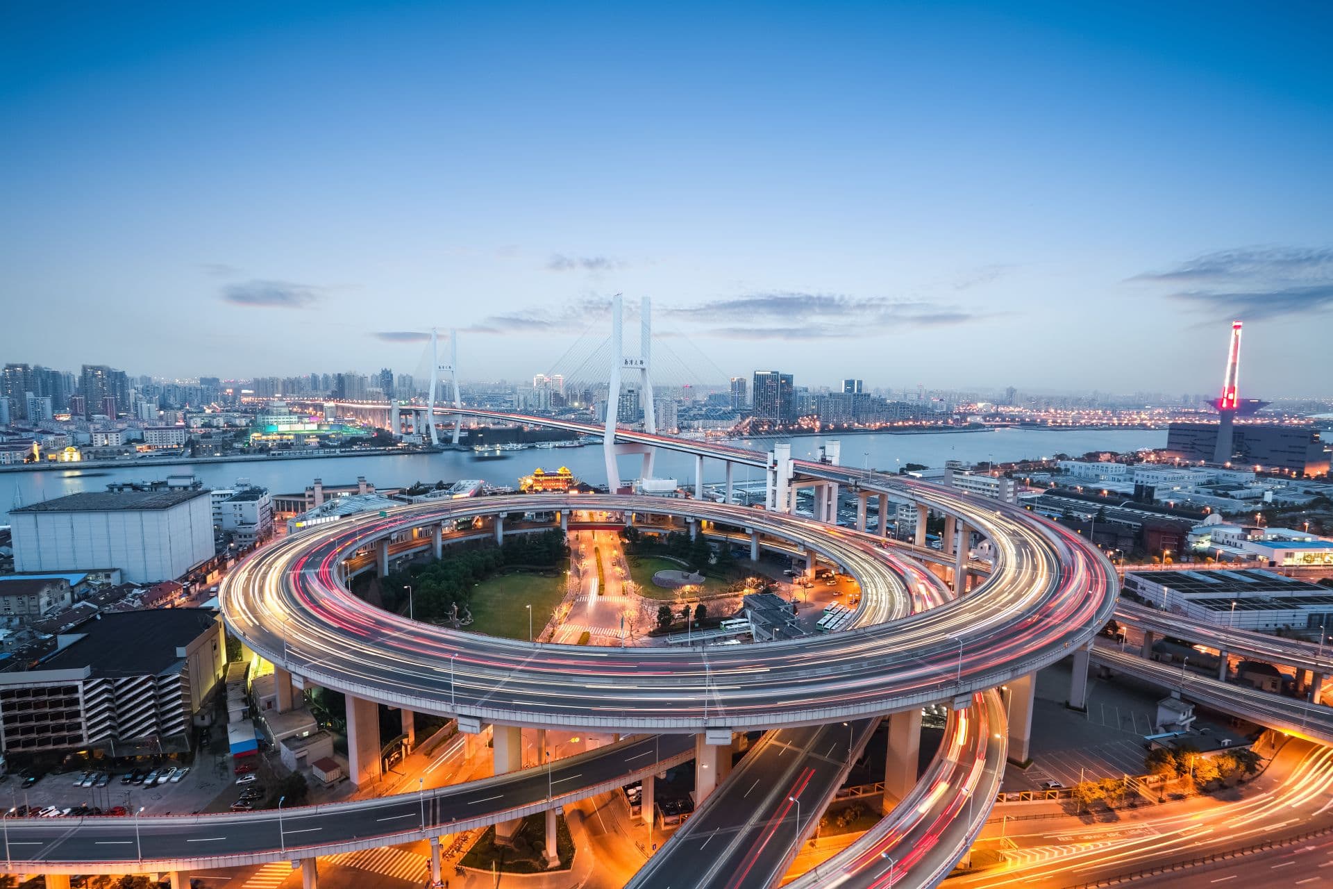 Cover Image for China Speed: Europas Lernpotenzial in der E-Auto-Industrie