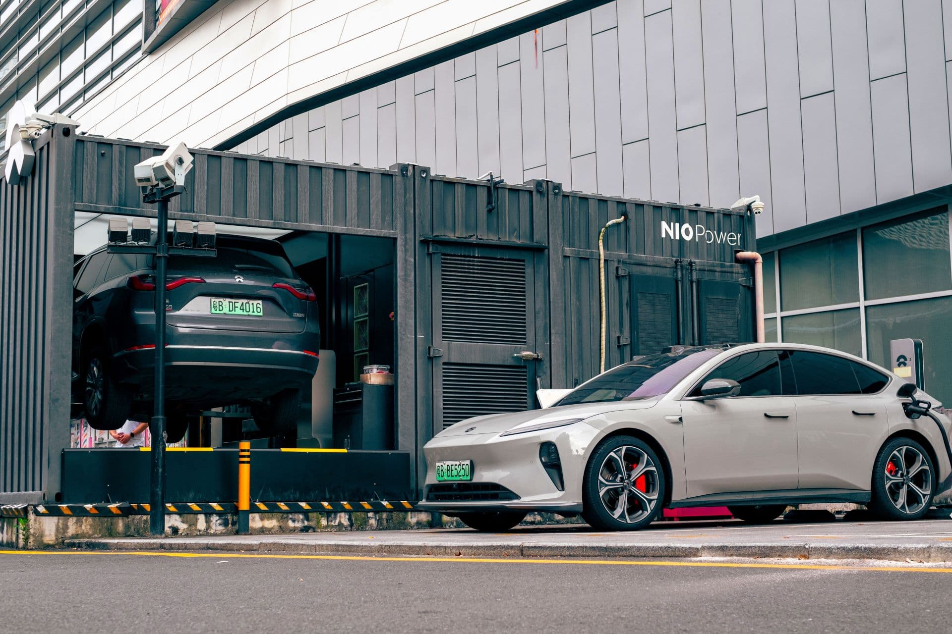 Cover Image for Power Up 2024: Nio plant 1000 neue Wechselstationen in China