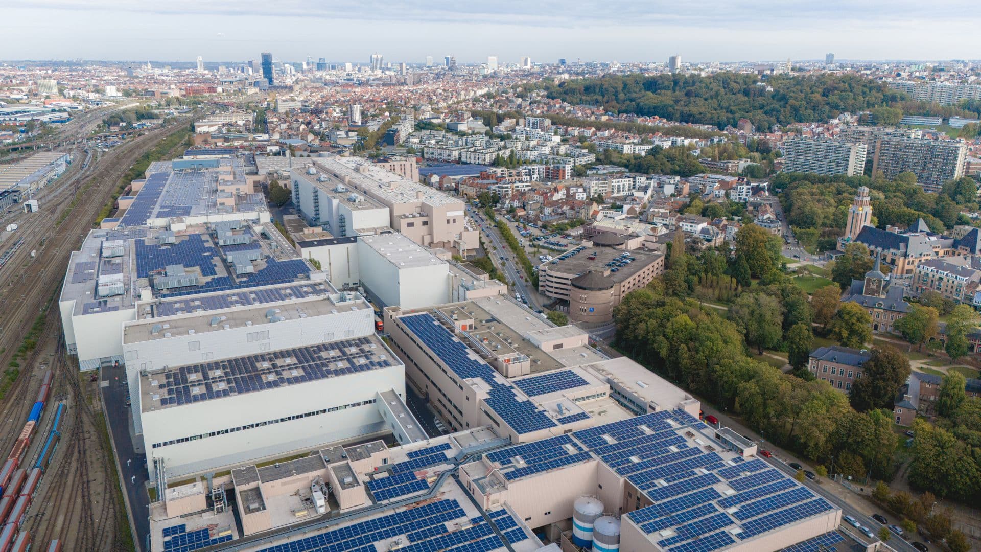 Cover Image for Brüsseler Audi-Werk schließt – Rund 3000 Stellen betroffen