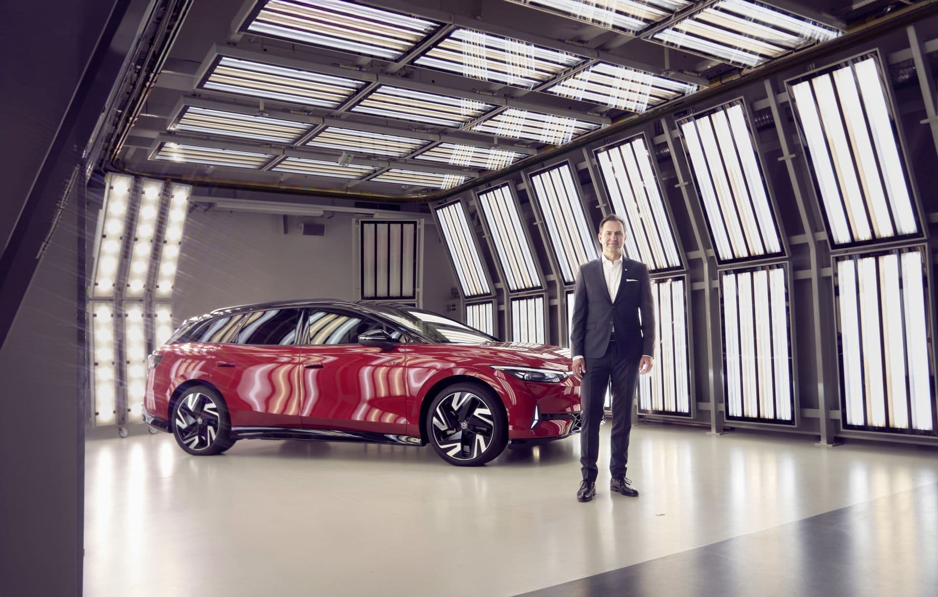 Cover Image for Schäfer über die Zukunft von VW: „Gemeinsam stark werden“