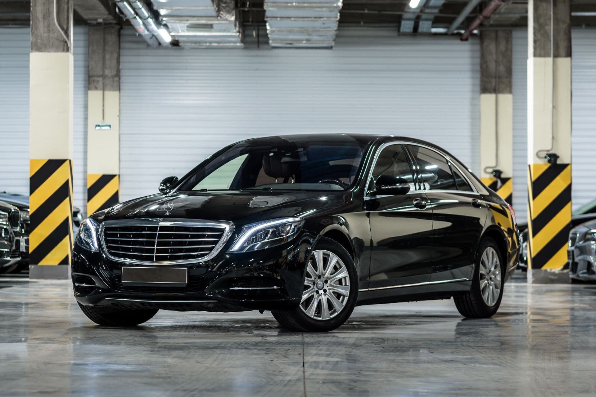 Cover Image for Mercedes: Aus EQS wird S-Klasse, als Verbrenner und E-Auto