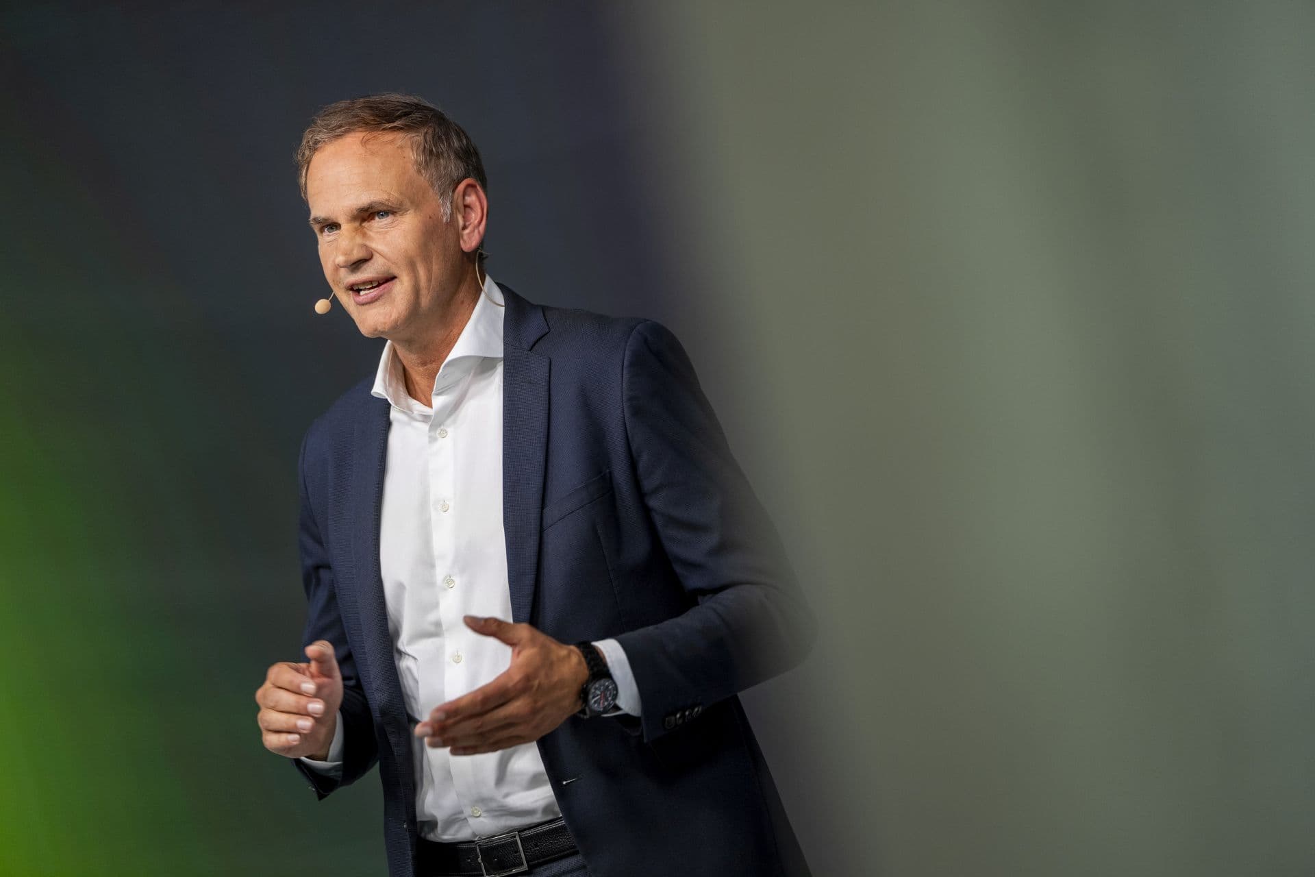 Cover Image for VW in der Krise: Teure Frühverrentung auf dem Prüfstand
