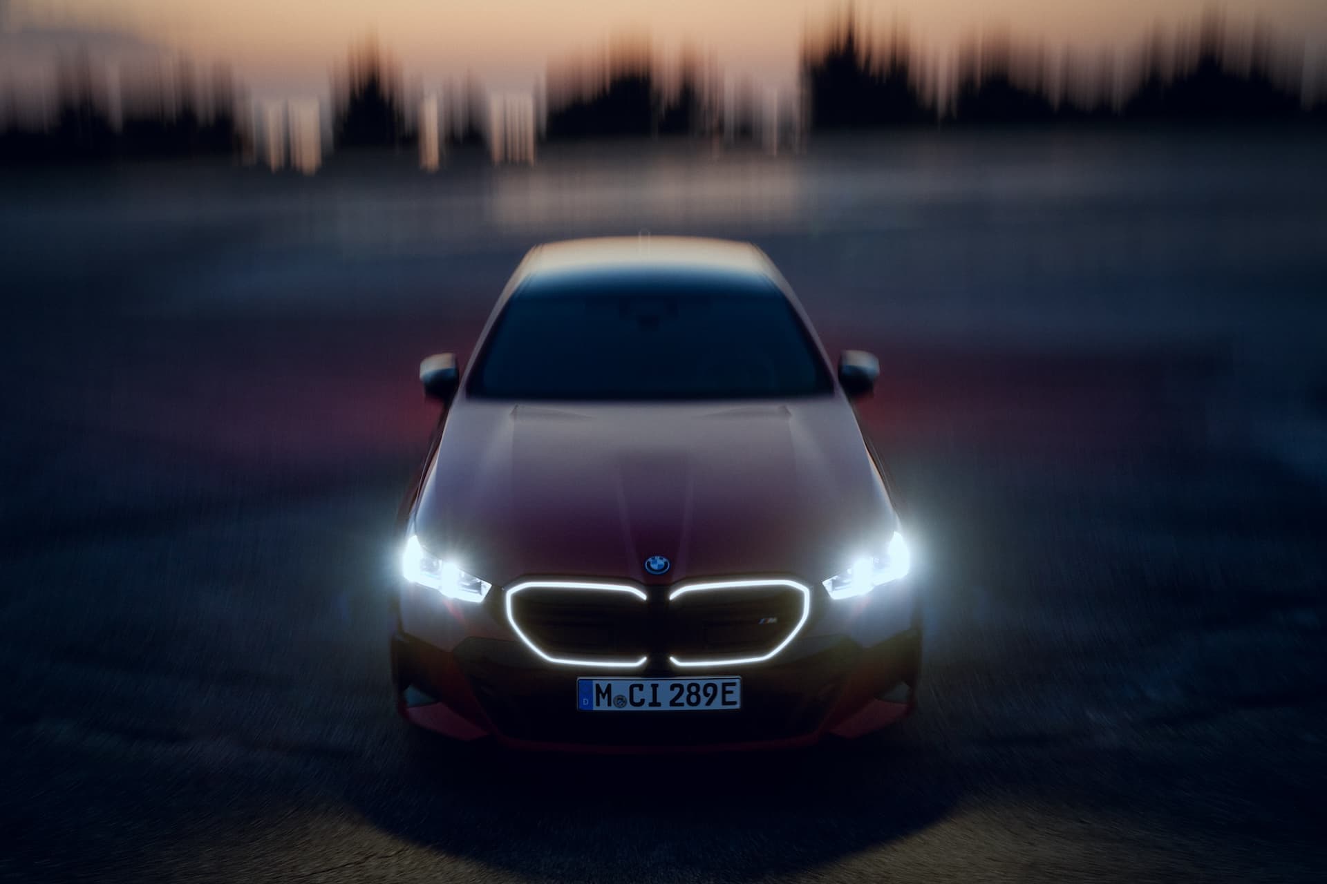 Cover Image for Schlussverkauf: BMW haut Verbrenner kurzfristig günstig raus