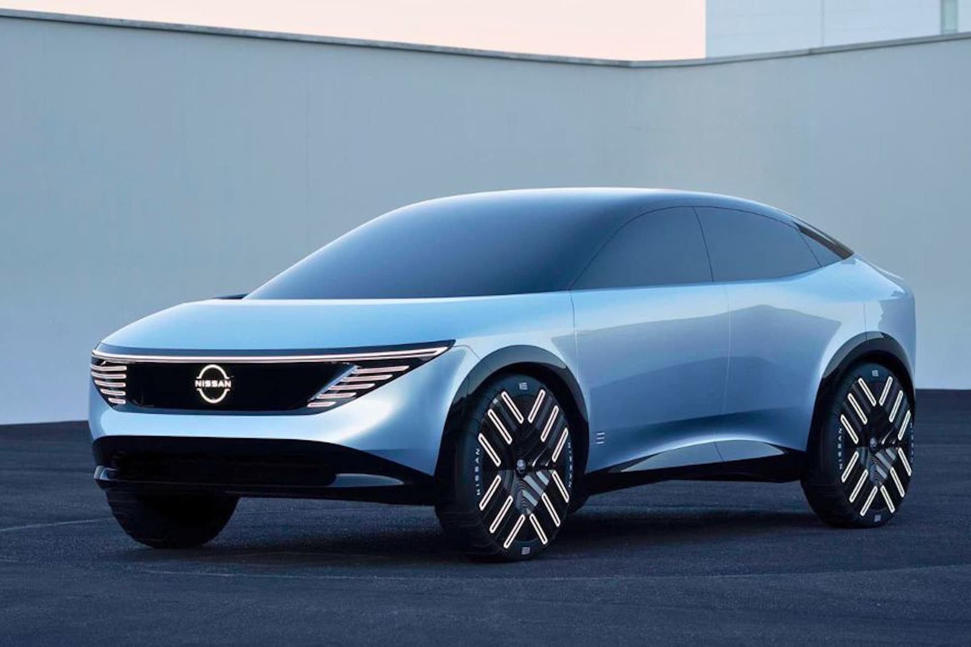 Cover Image for Erlkönig des neuen E-Crossover Nissan Leaf unterwegs