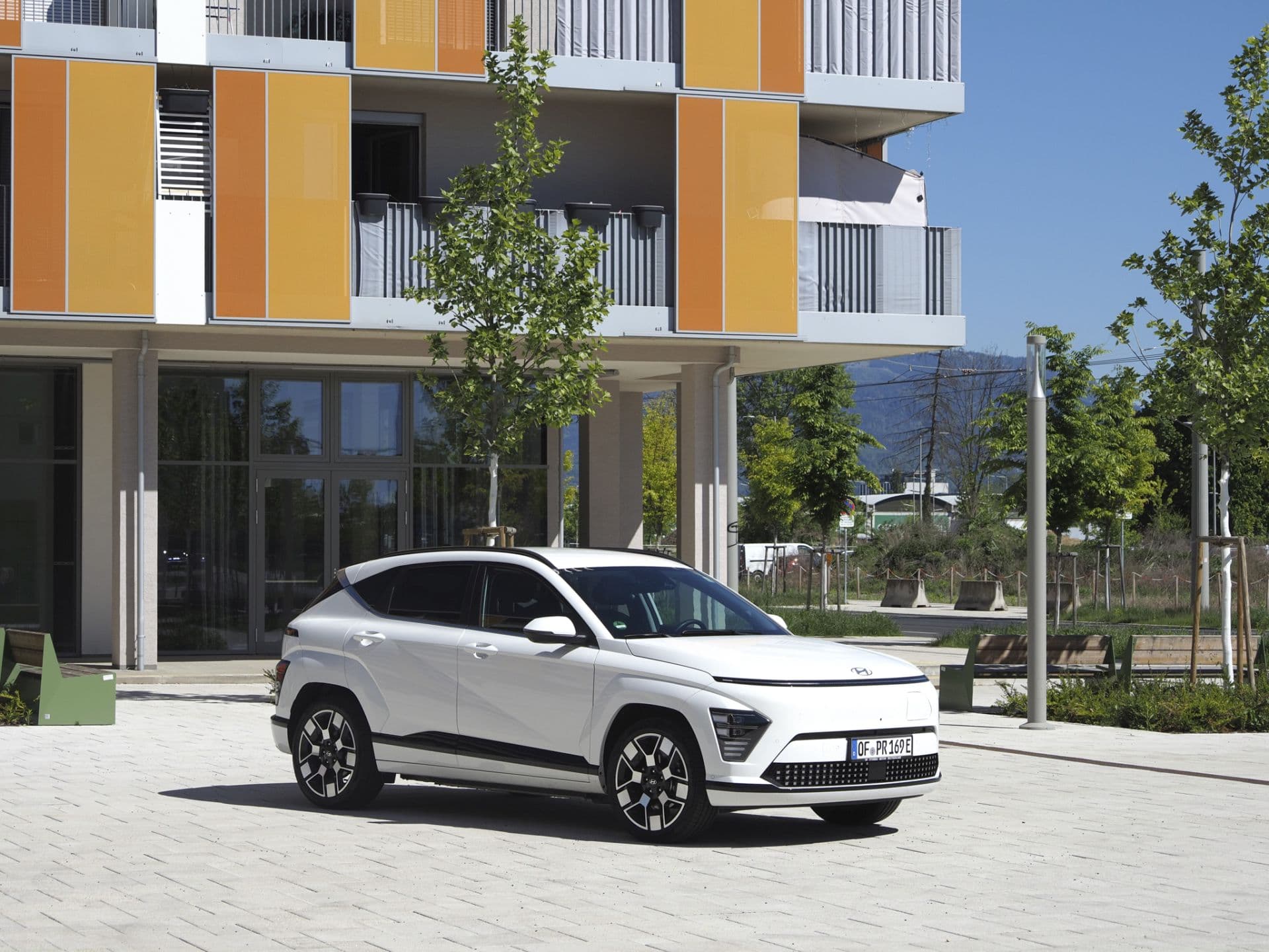 Cover Image for Hyundai Kona Elektro: Ab 37.990 Euro erhältlich