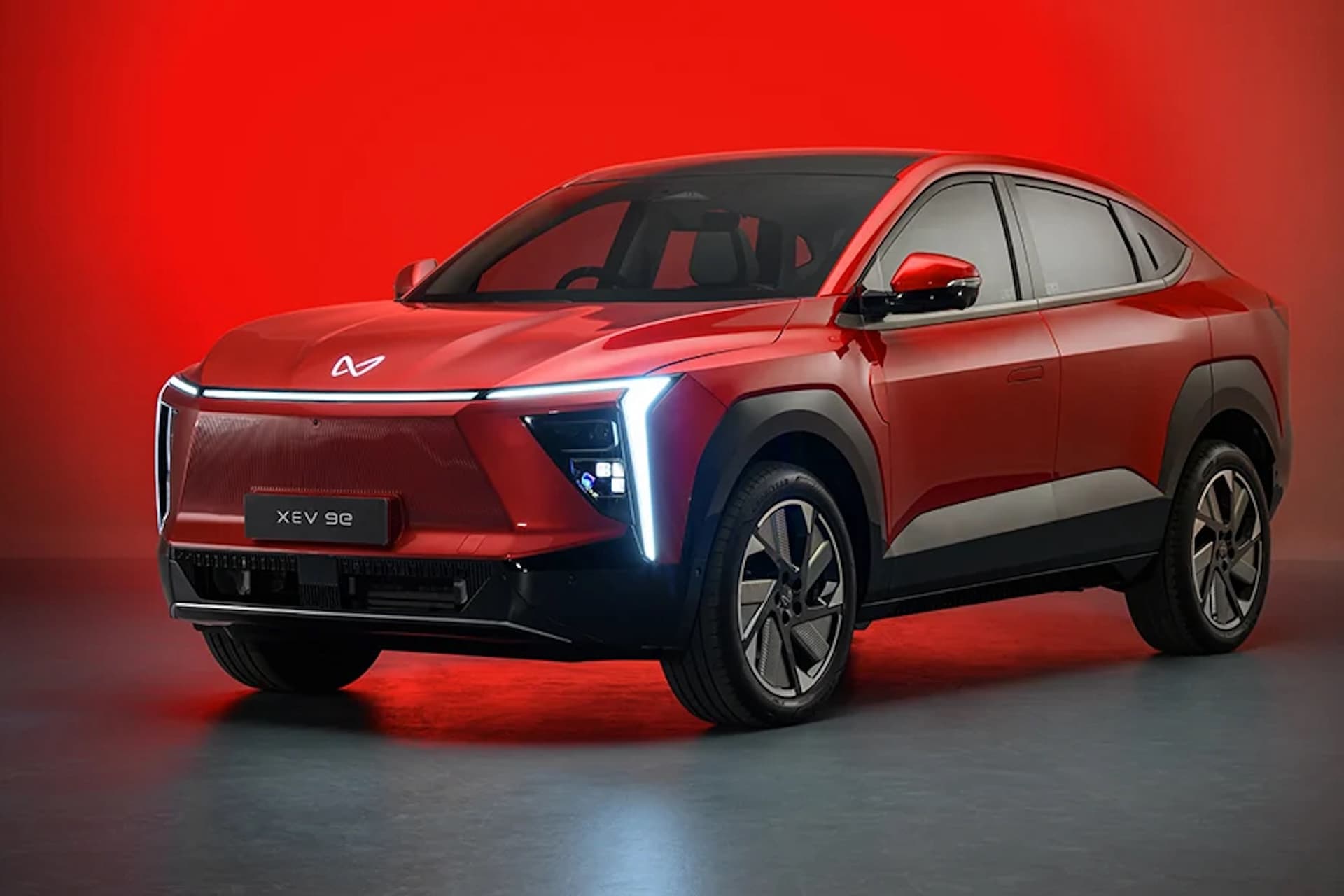 Cover Image for Mahindra: Zwei Elektro-Crossover für den indischen Markt