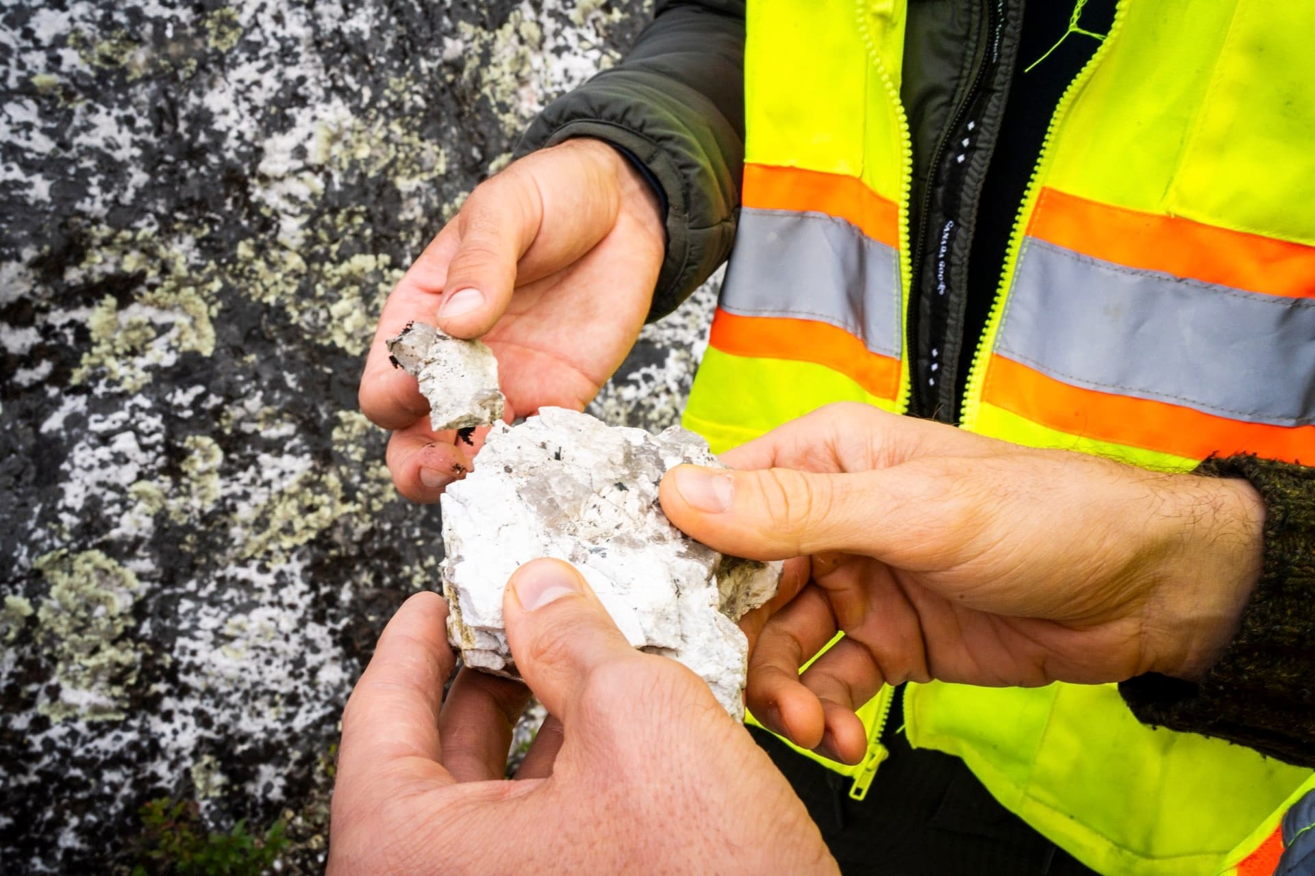 Cover Image for VWs PowerCo sichert sich Lithium in Kanada