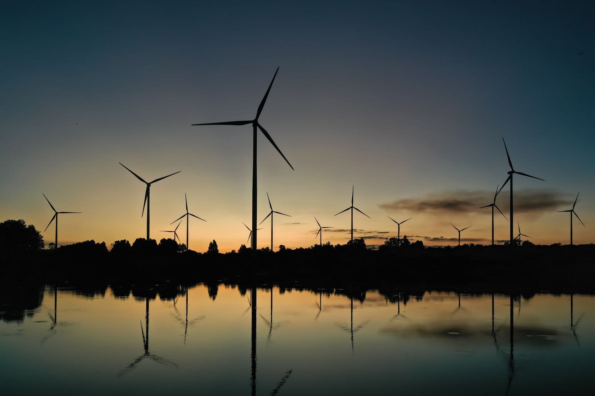 Cover Image for Rekord: Erneuerbare decken 55 Prozent des Stroms in 2024