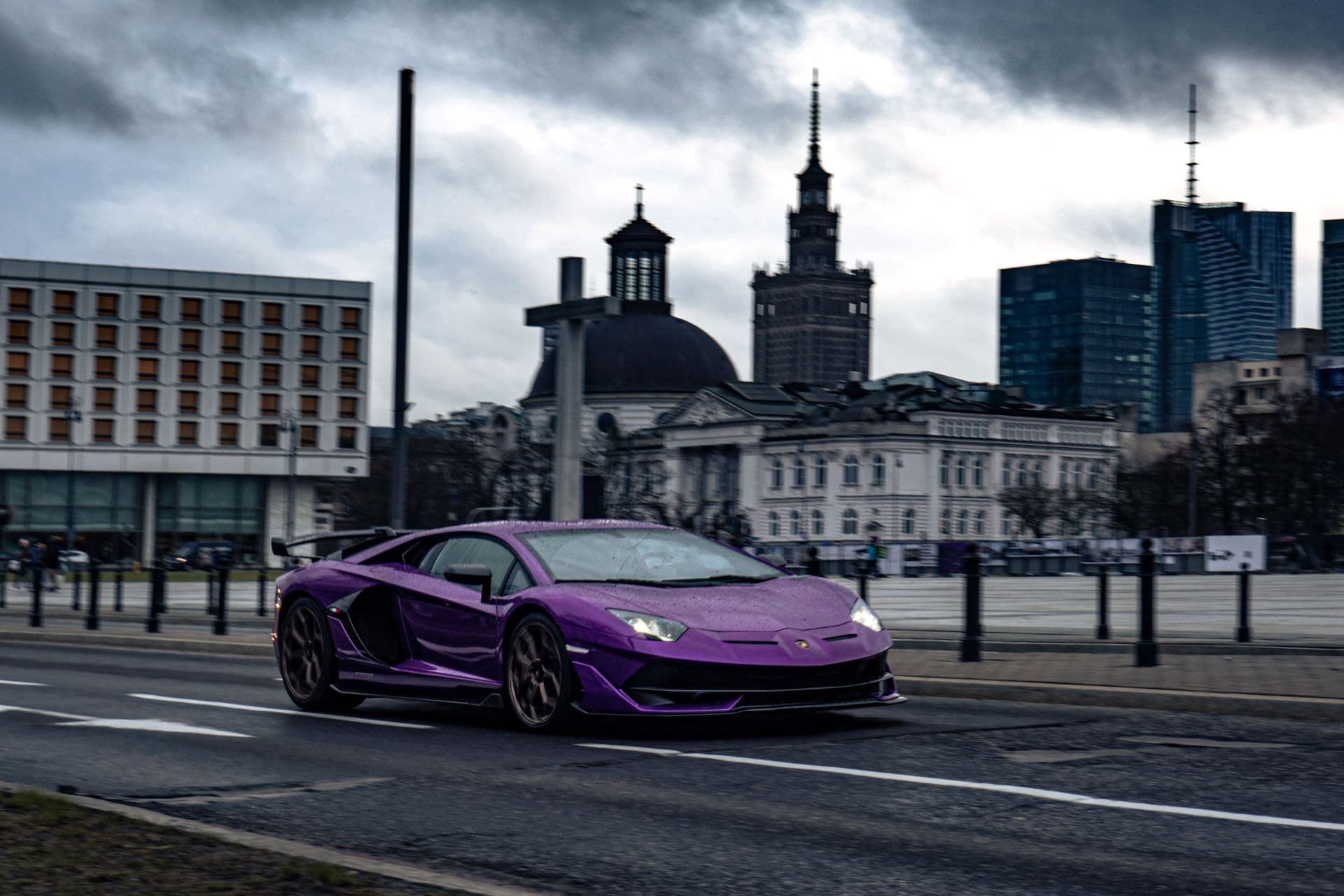 Cover Image for Lamborghini verschiebt Elektroauto-Start auf 2029