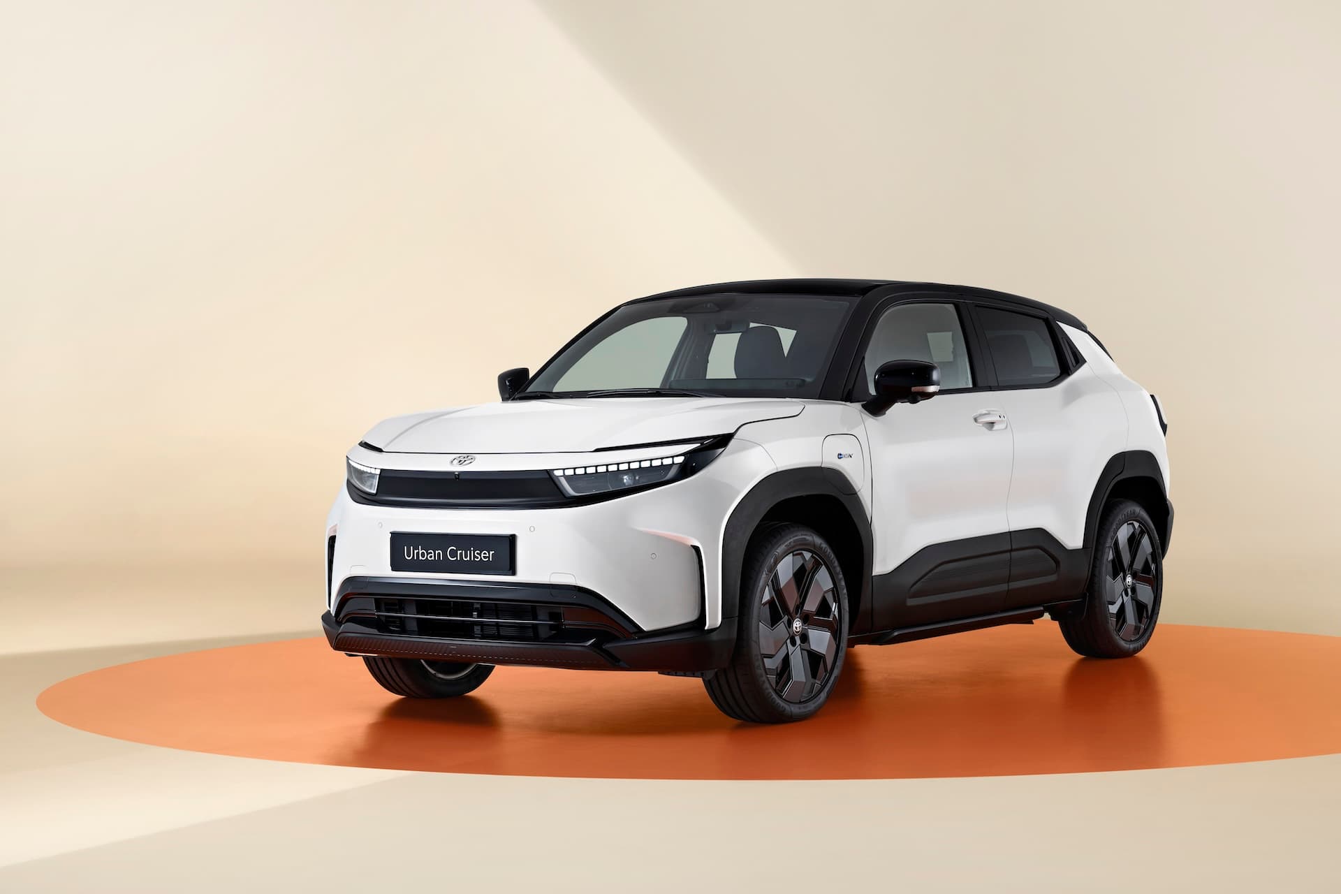 Cover Image for Toyota preist E-Auto Urban Cruiser unter 30.000 Euro ein