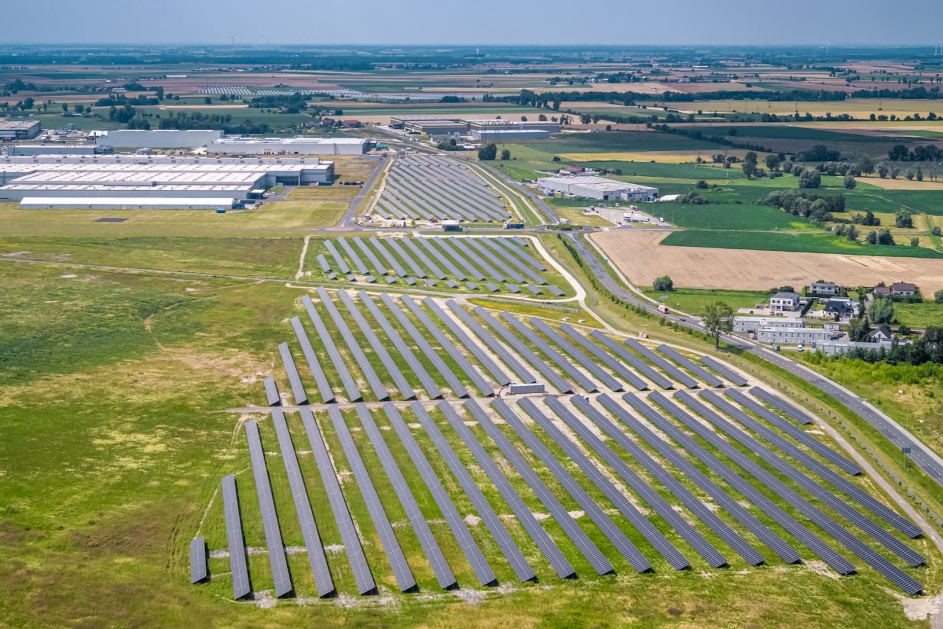 Cover Image for Alle Werke von VW-Nutzfahrzeuge laufen jetzt mit Ökostrom