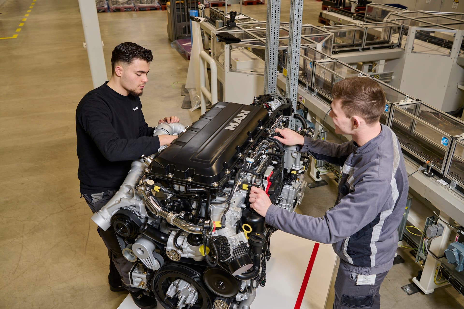 Cover Image for Nutzfahrzeughersteller MAN läutet Abschied vom Diesel in Nürnberg ein