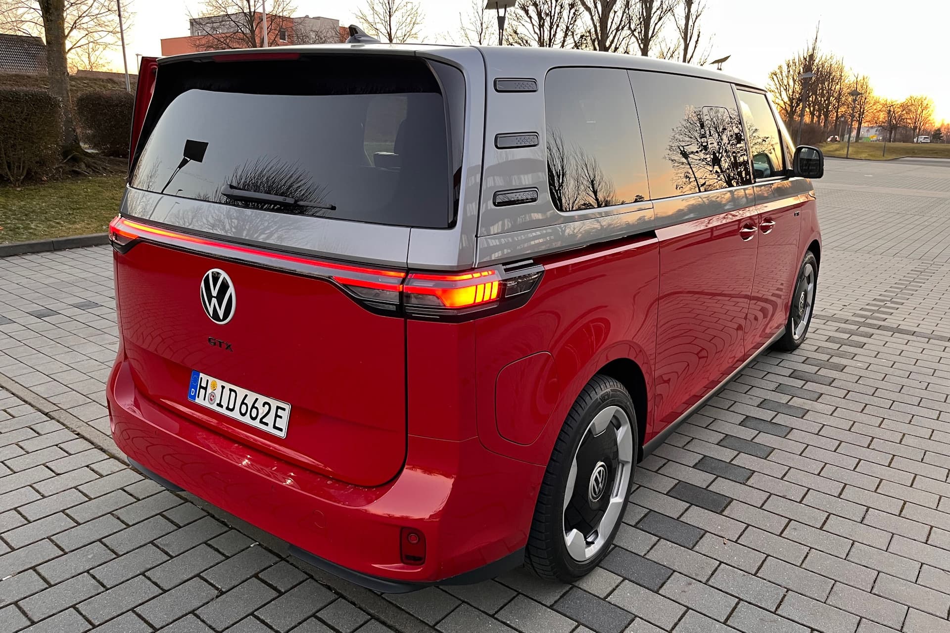 Cover Image for VW ID.Buzz LR GTX im Test: Der geräumige Power-Bulli