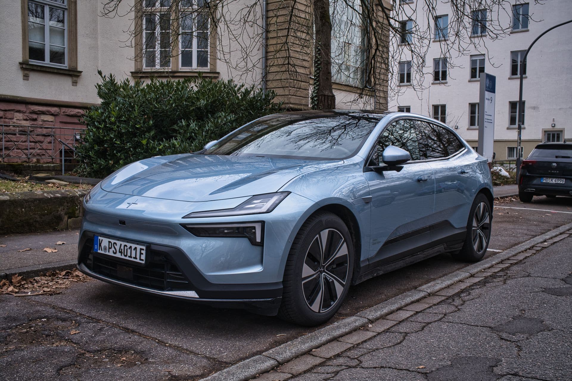 Cover Image for Polestar 4 im Test: SUV-Coupé mit eigenständigem Design