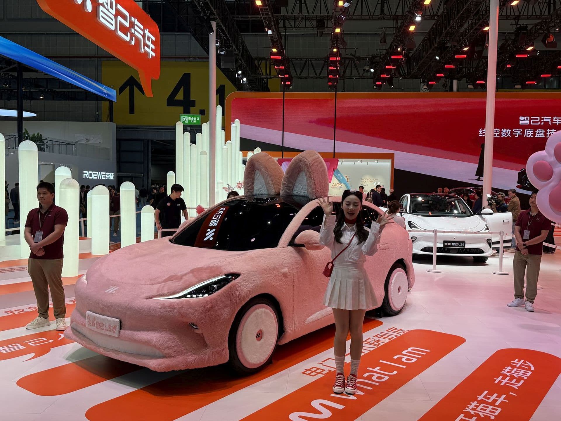 Cover Image for Auto China in Shanghai 2025: Weniger Glanz, mehr Alltag