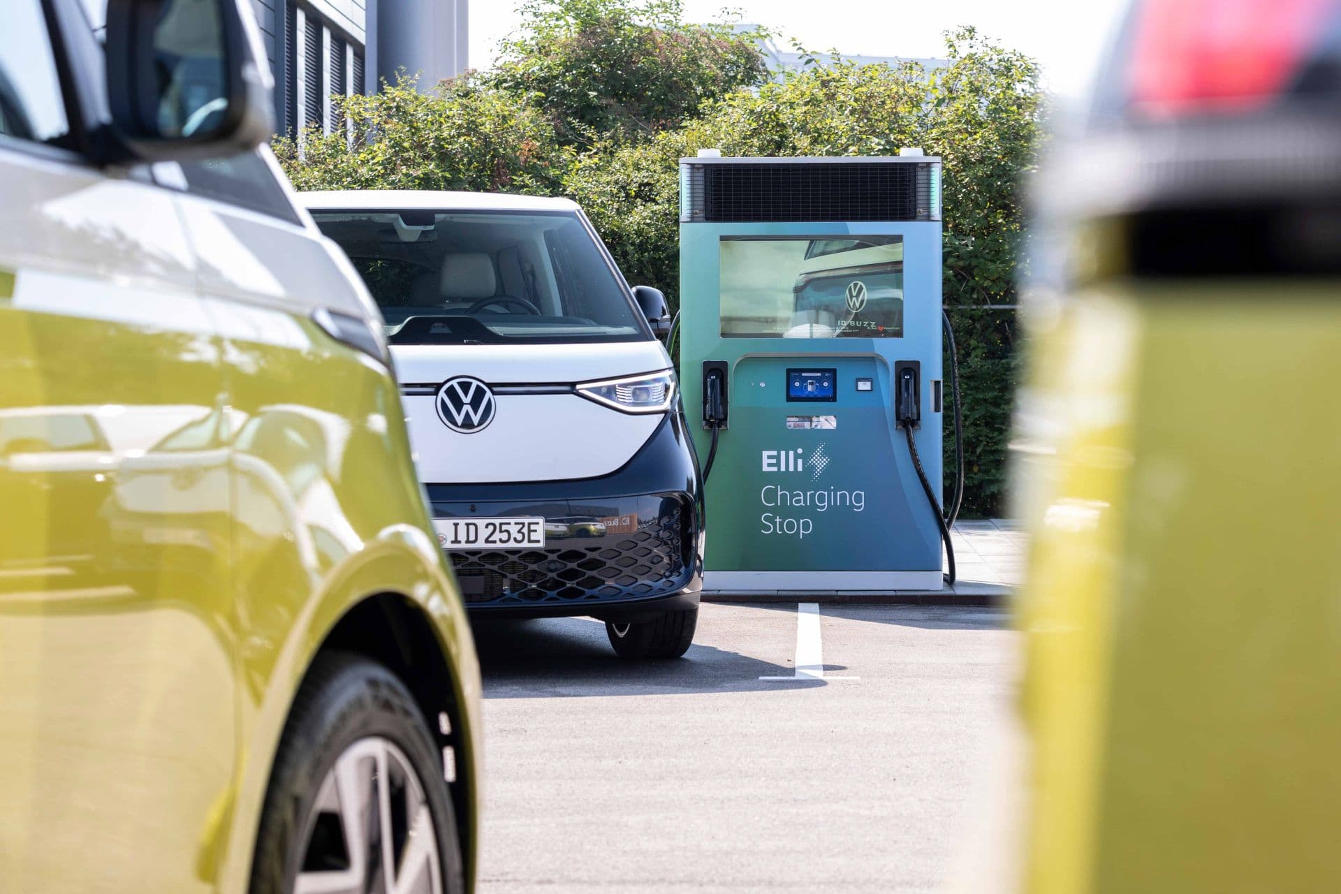 Cover Image for VW-Ladetochter Elli bietet Zugang zu 900.000 Ladepunkten