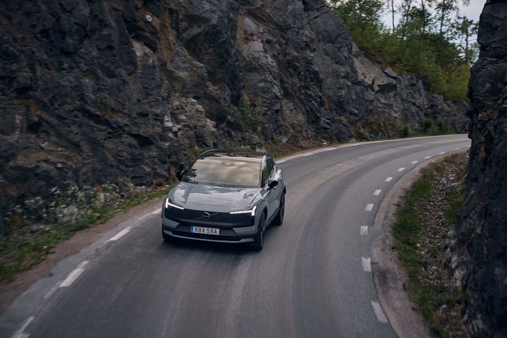 Cover Image for Volvo EX30 Cross Country: Stark, schnell, stylisch
