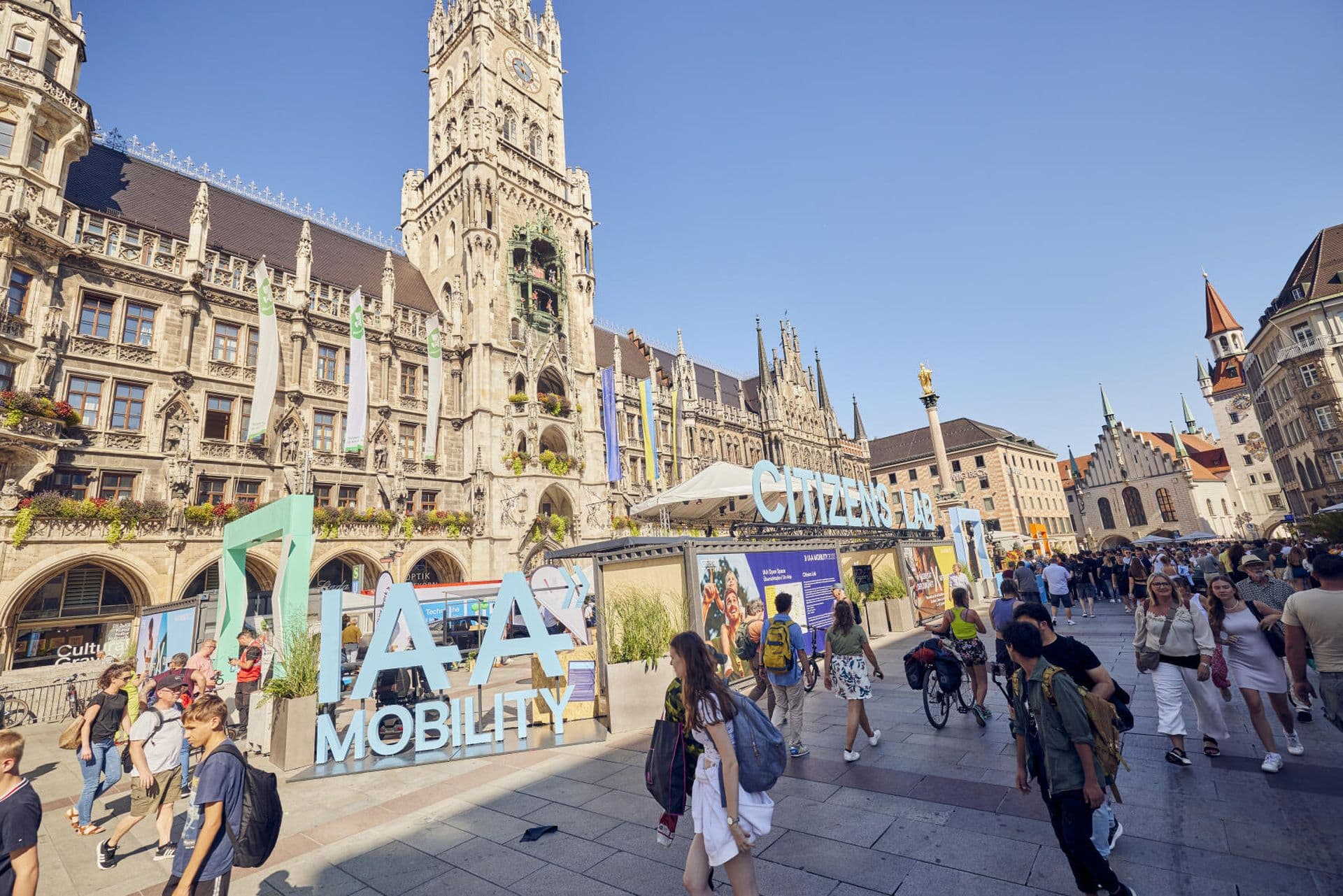 Cover Image for VDA: „Das Auto bleibt die tragende Säule der IAA Mobility“