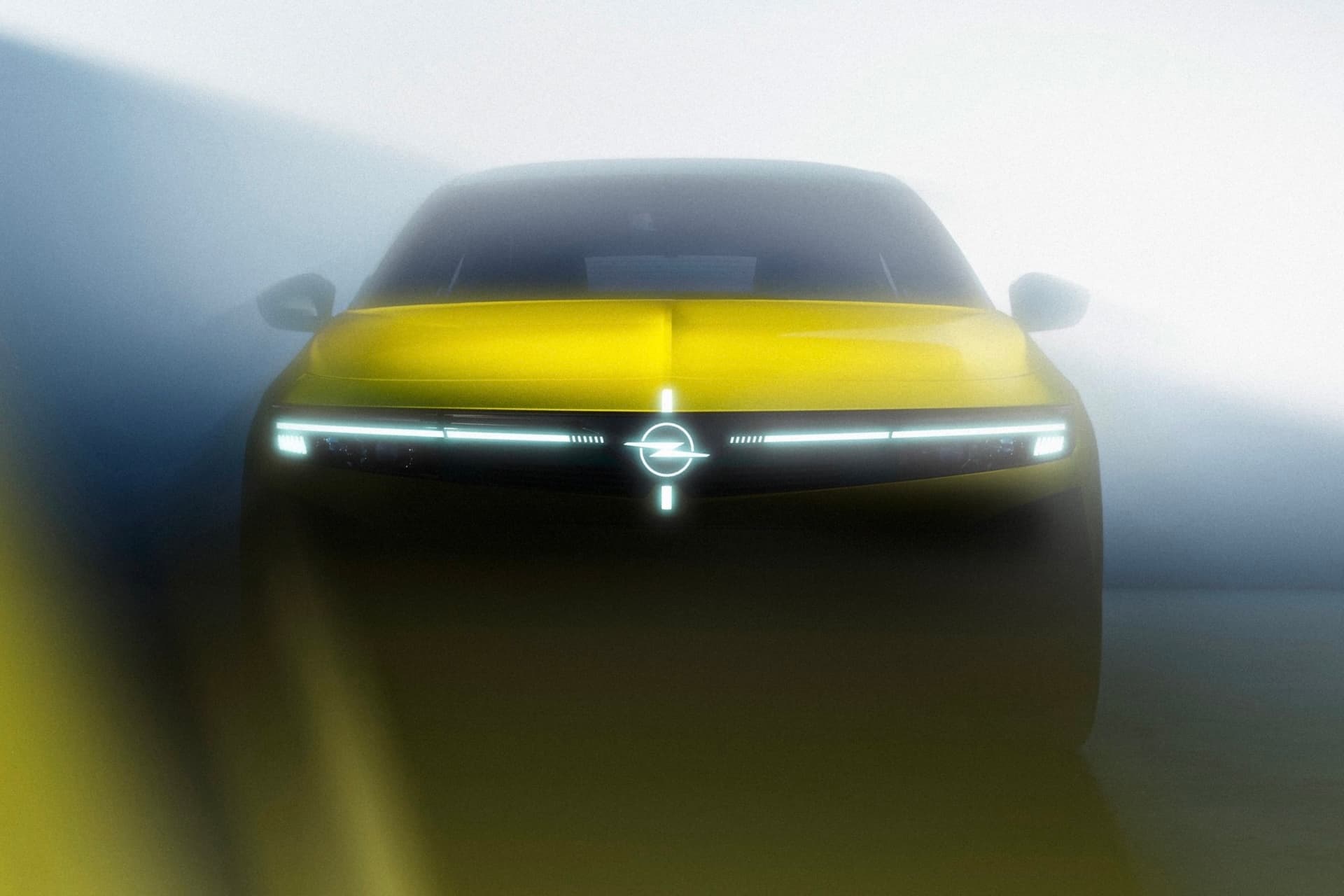 Cover Image for Opel Astra Facelift: Und endlich leuchtet der Blitz