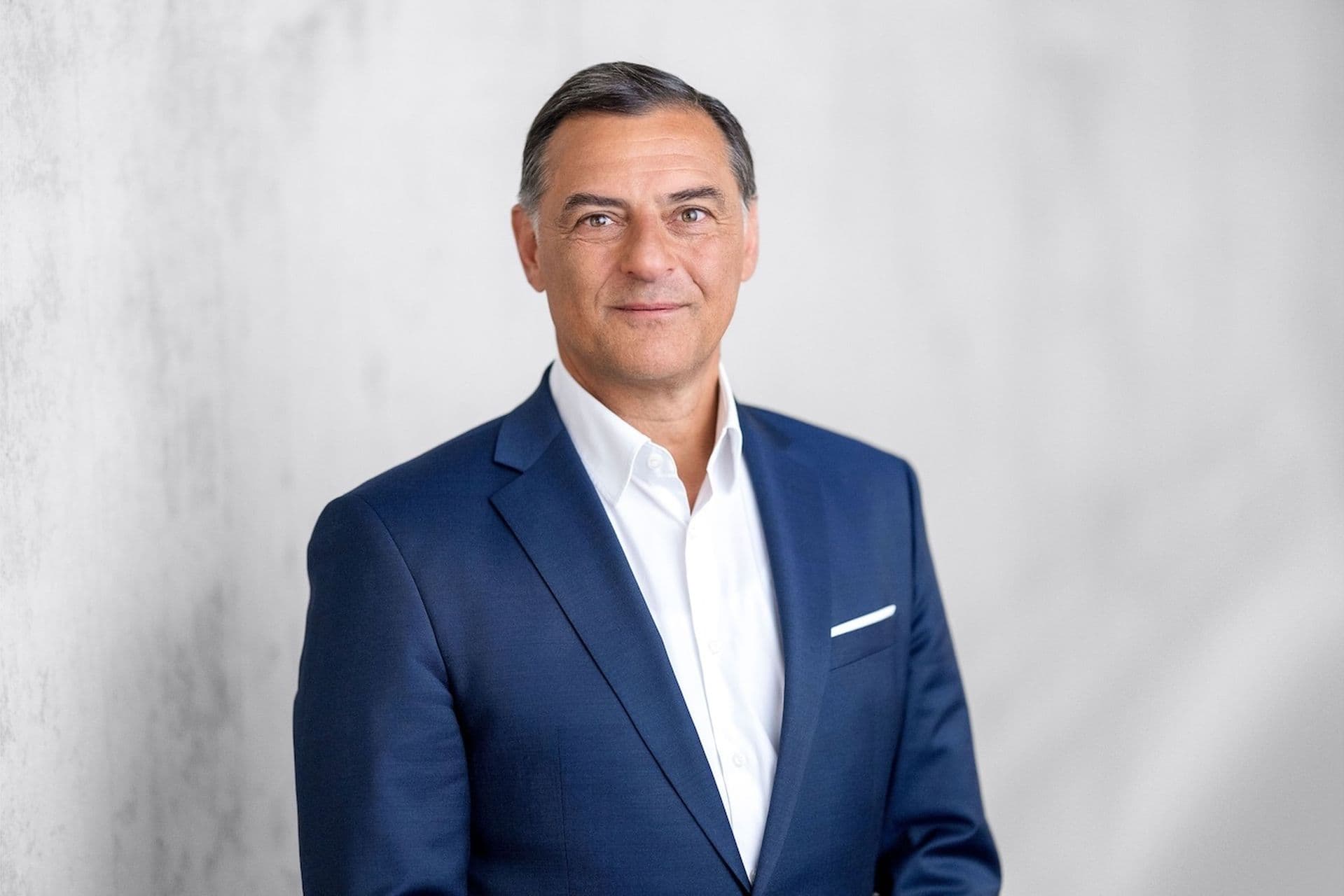 Cover Image for Porsche: Nicht jeder Markt ist bereit für Elektro