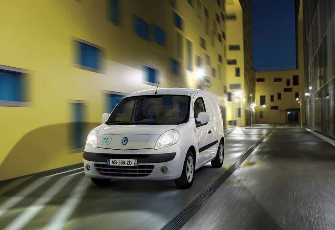 Cover Image for Renault Kangoo Z.E. & Maxi Z.E.: Elektro-Transporter für die City