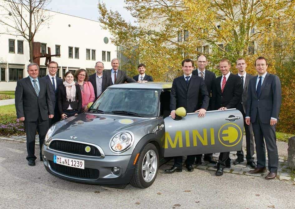 Cover Image for MINI E erfüllt Erwartungen bei Praxistests im Bayerischen Wald