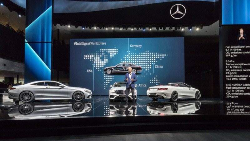 Cover Image for Vier-Milliarden-Euro-Sparprogramm zu Gunsten der E-Mobilität bei Daimler