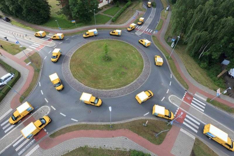 Cover Image for Goldmann Sachs zeigt Deutsche Post Optionen für Zukunft von StreetScooter auf