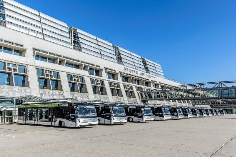 Cover Image for Stuttgarter Flughafen komplettiert elektrische Busflotte