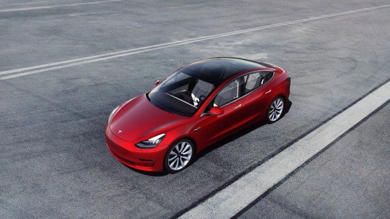 Cover Image for BAFA fördert Tesla Model 3 im Rahmen des Umweltbonus