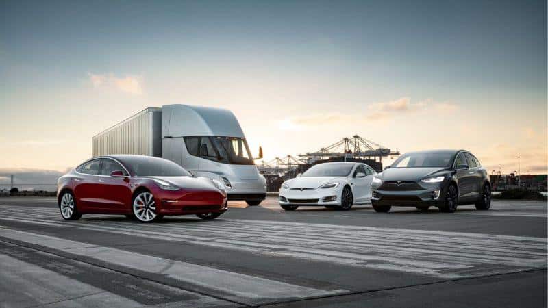 Cover Image for Tesla Quartal 1/19: Umsatz sinkt, Verluste steigen, dennoch positiv gestimmt
