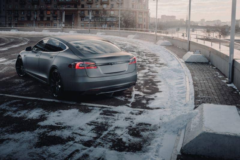 Cover Image for Tesla Model S/X Upgrade ist da: mehr Reichweite, mehr Power, schnelleres Aufladen und adaptive Aufhängung