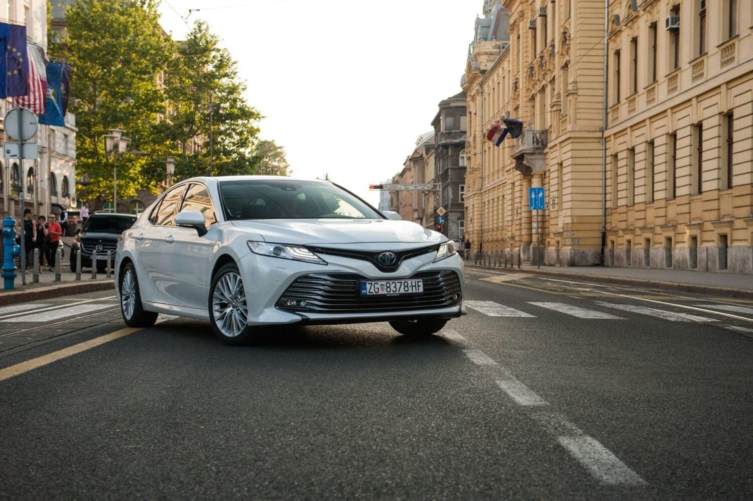 Cover Image for Toyota über E-Autos: „Im Moment gibt es keine Nachfrage.“